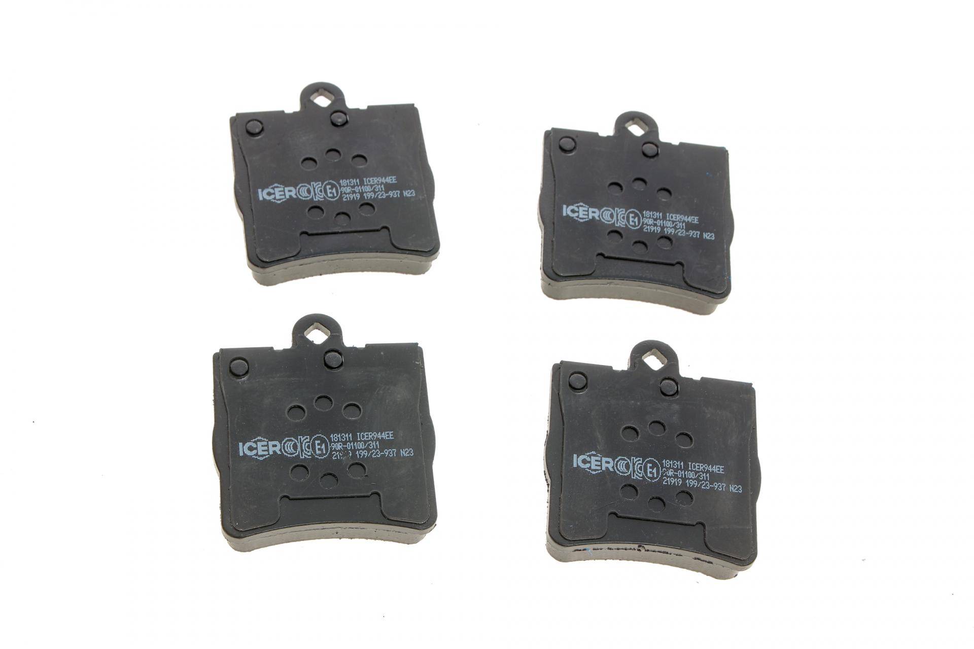 Колодки гальмівні (задні) MB (W202/S202/W203/S203/CL203/C208/C209/S124/W210/R170/R171) 93-11