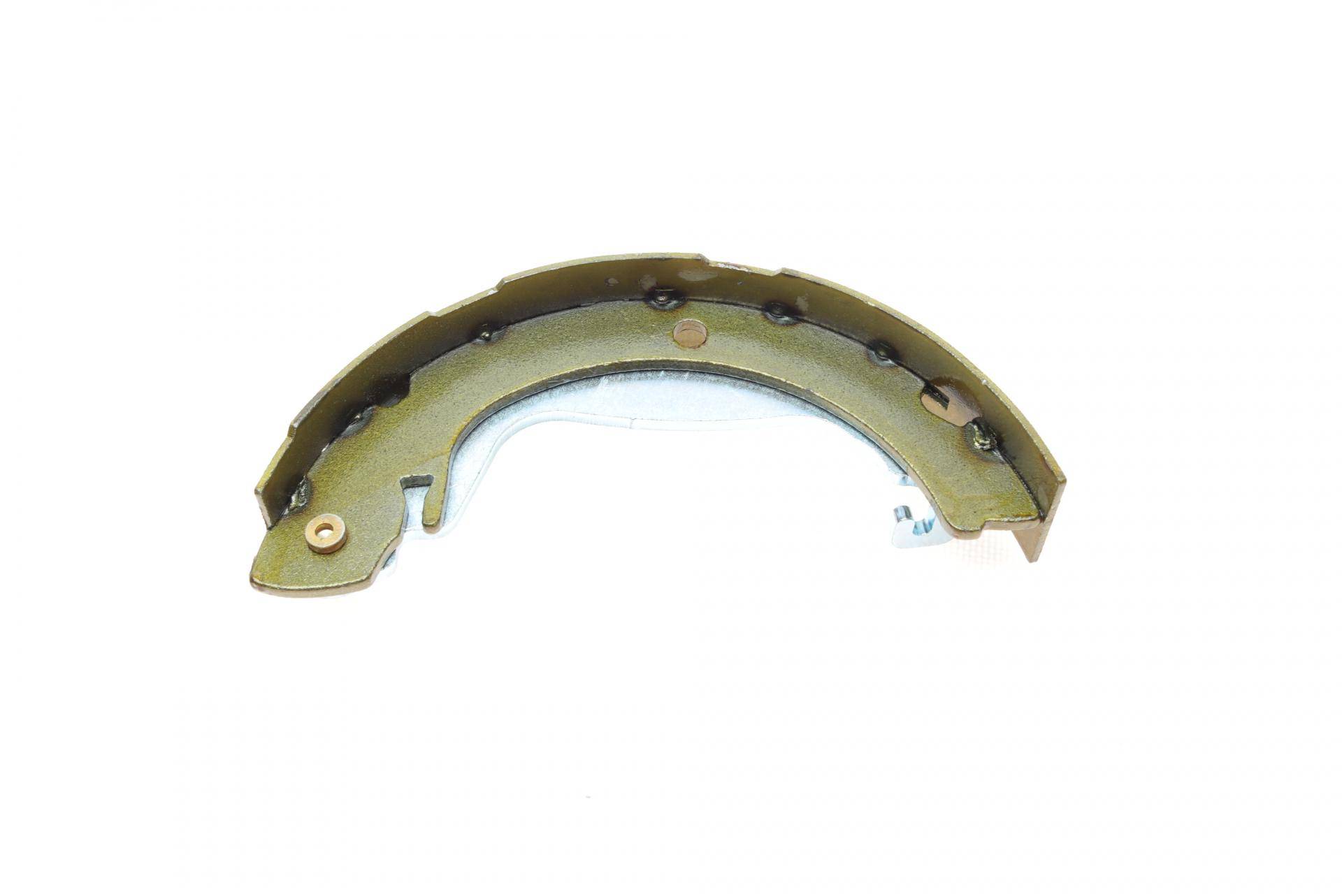Колодки ручника Toyota Verso 1.6-2.2 VVTi 09- (180x32)