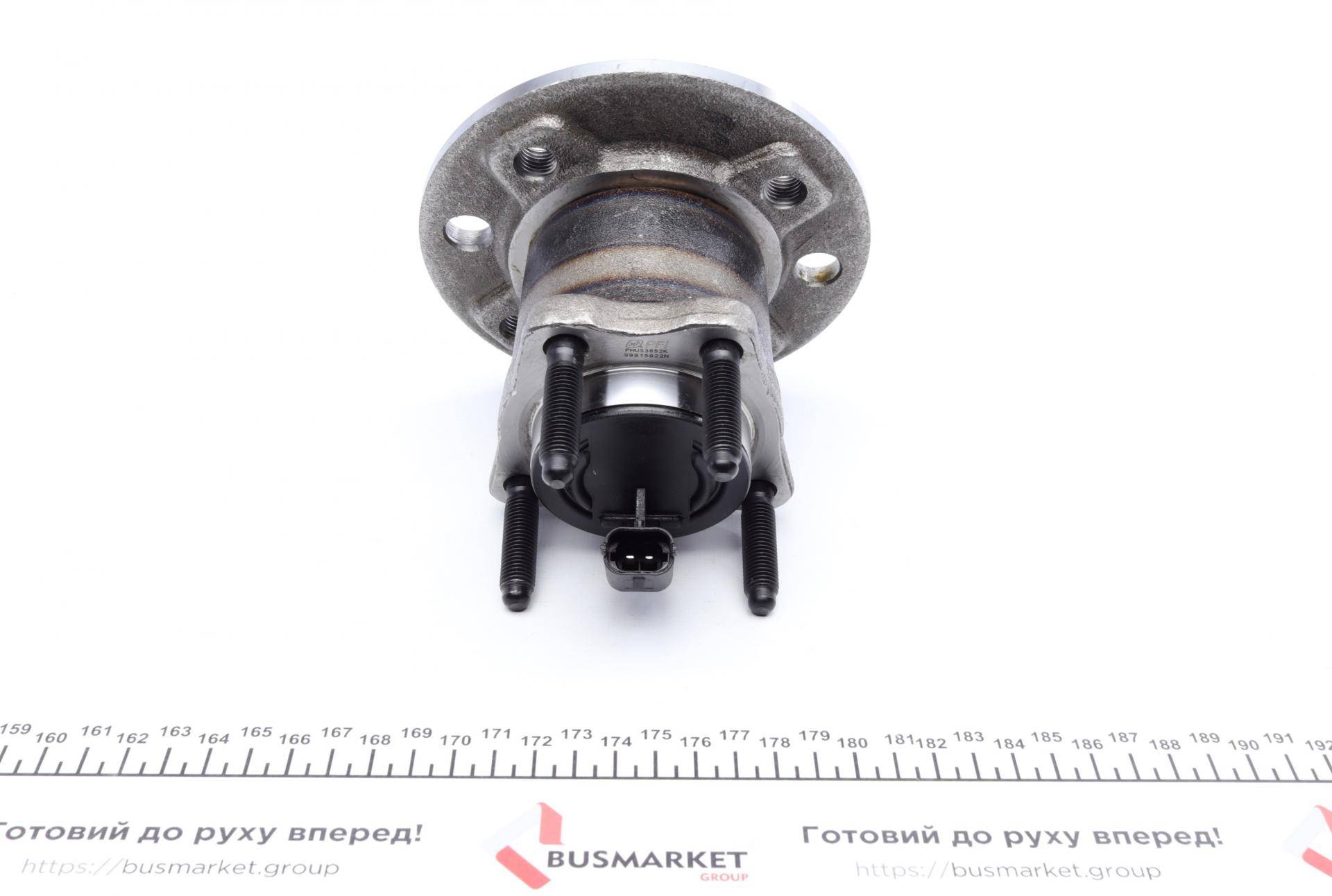 Підшипник маточини (задньої) Opel Astra 04-14 (+ABS)