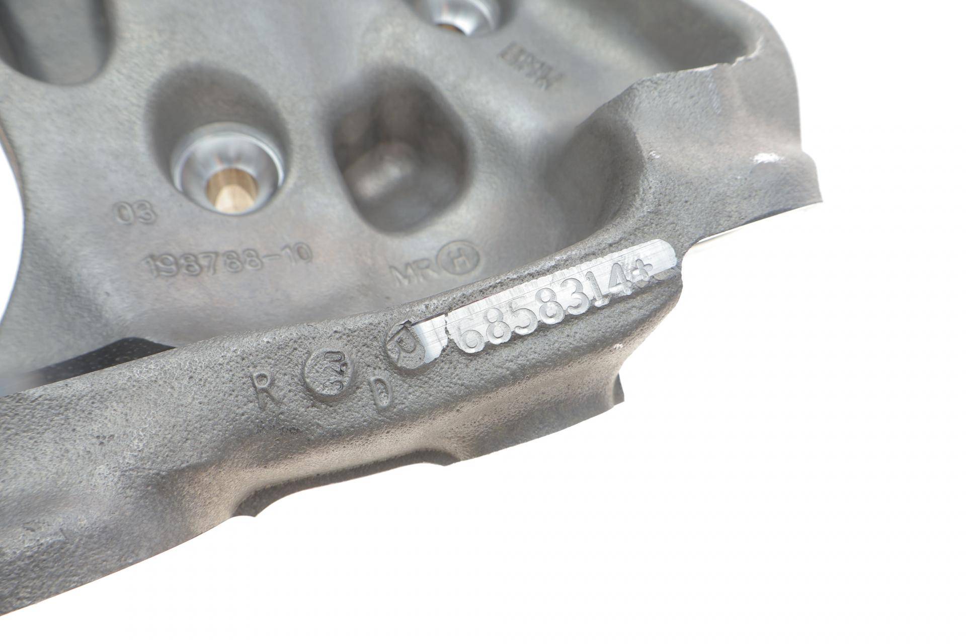 Кулак поворотний (цапфа) (R) BMW 4 (F36/F33/F83/F32/F82) 13-21 N47/N20/N55/N26/N57/B48/B58