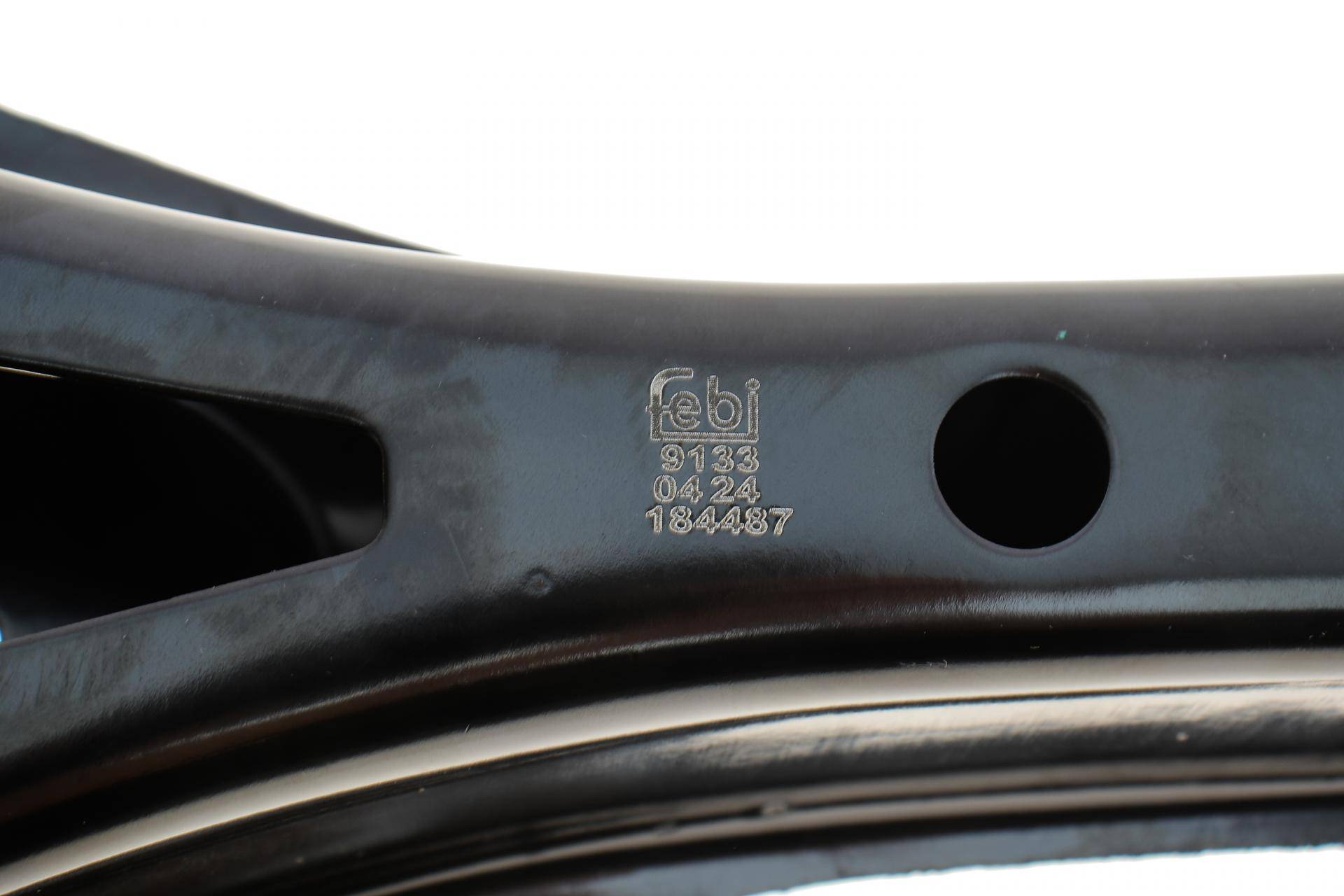 Важіль підвіски (задній) Ford Kuga 1.5-2.5 12-