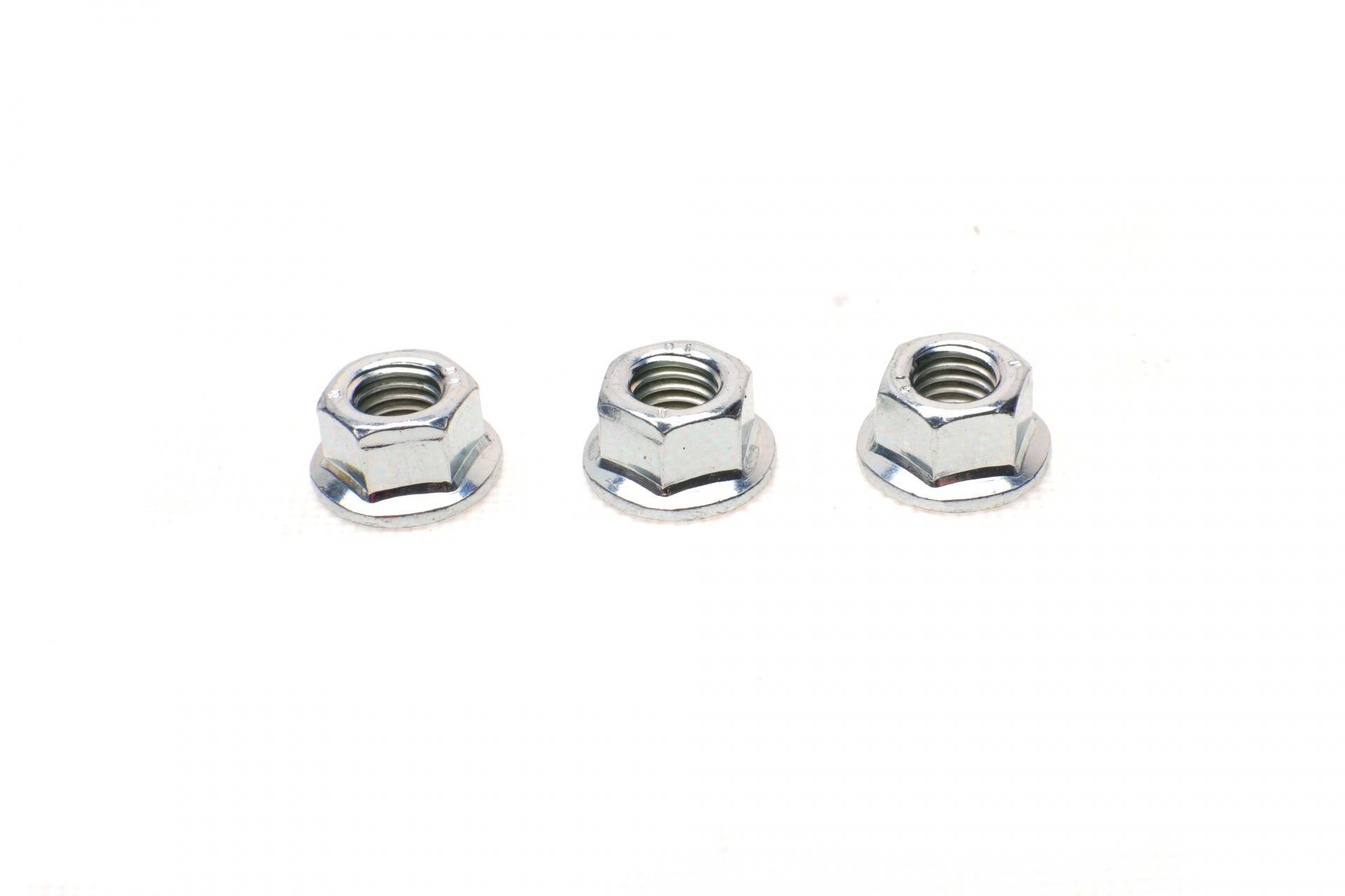 Опора кульова (передня/знизу) Chevrolet Epica/Evanda 05-/Daewoo Evanda 02- (d=18mm)