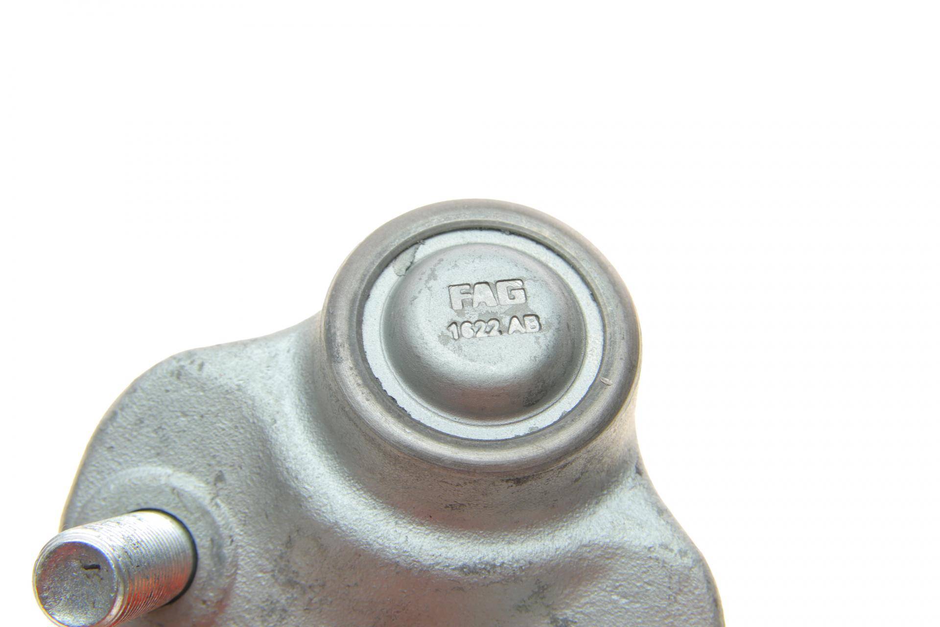 Опора кульова (передня/знизу) Toyota Corolla 1.3-2.0 97-/Rav 4 II 1.8-2.0 00-