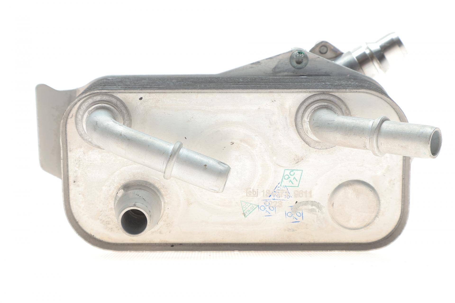 Радіатор оливний BMW 3 (E90)/X1 (E84) 2.0-3.0 N52/N53 04-13 (теплообмінник) (АКПП)