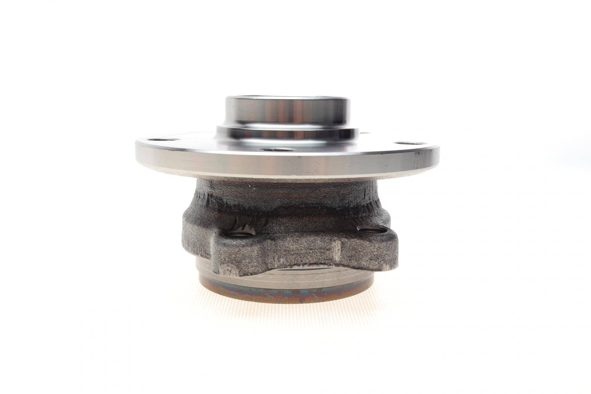 Підшипник маточини (передньої) Audi A3/Skoda Octavia/SuperB/VW Caddy/Golf/Passat 03- (4 болти/d=137mm)