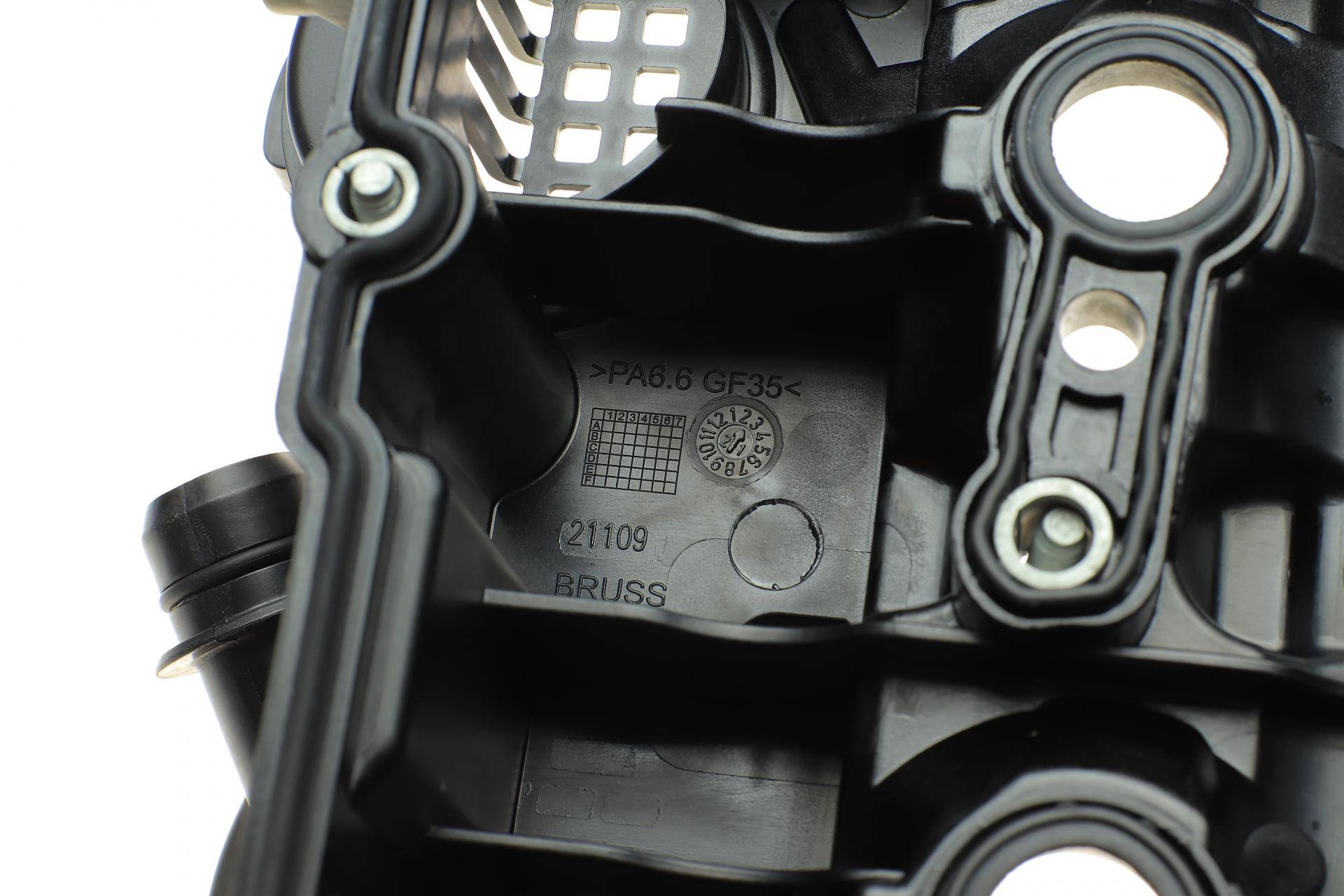 Кришка клапанів BMW 5 (F10)/3 (E90/F30) 3.0D 07- (N57/M57)