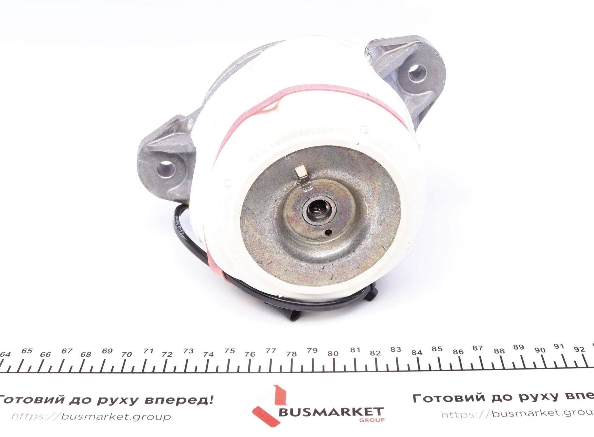 Подушка двигуна (R) MB CLS (C218)/E-class (W212) 2.1D 09-