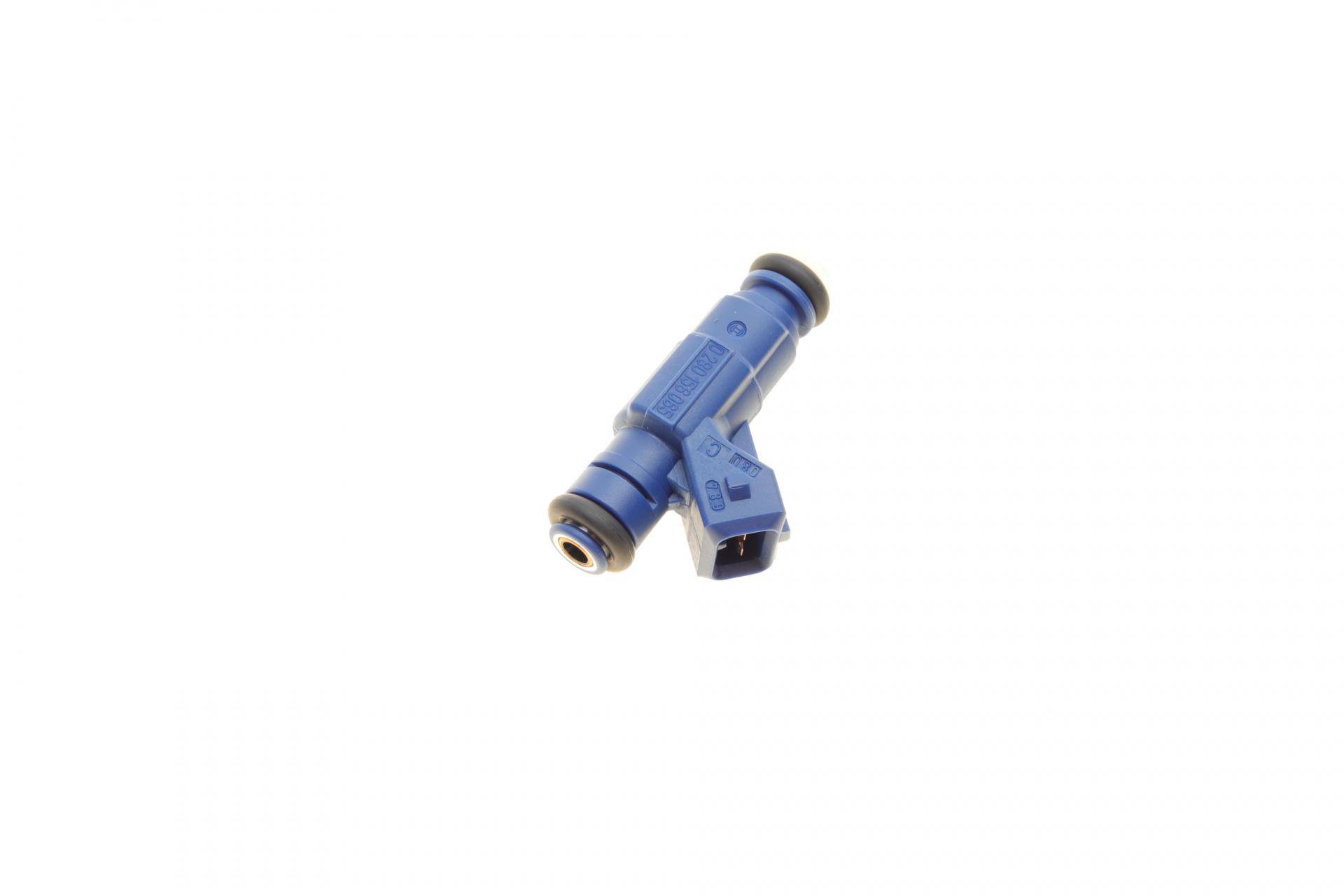 Форсунка паливна VW Passat 1.8T 00-05/Skoda SuperB 1.8T 01-08