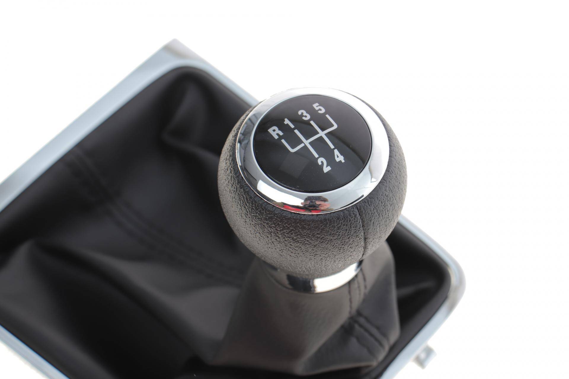 Рукоятка важеля КПП VW Passat 05-10 (+ чохол)