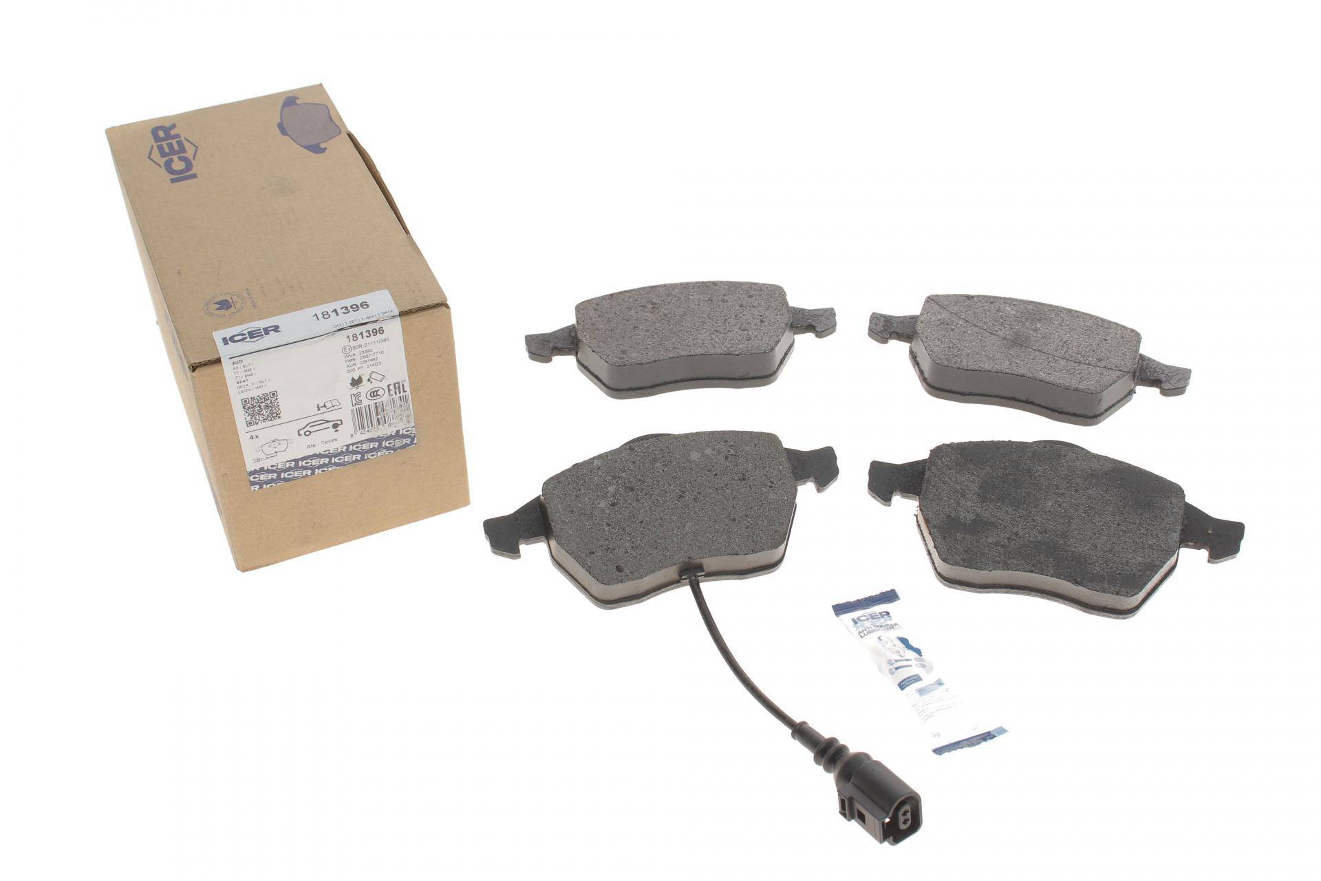 Колодки гальмівні (передні) Audi A3/TT/Seat Leon/Skoda Octavia/VW Golf 96-10/Polo 05-09 (+датчик)