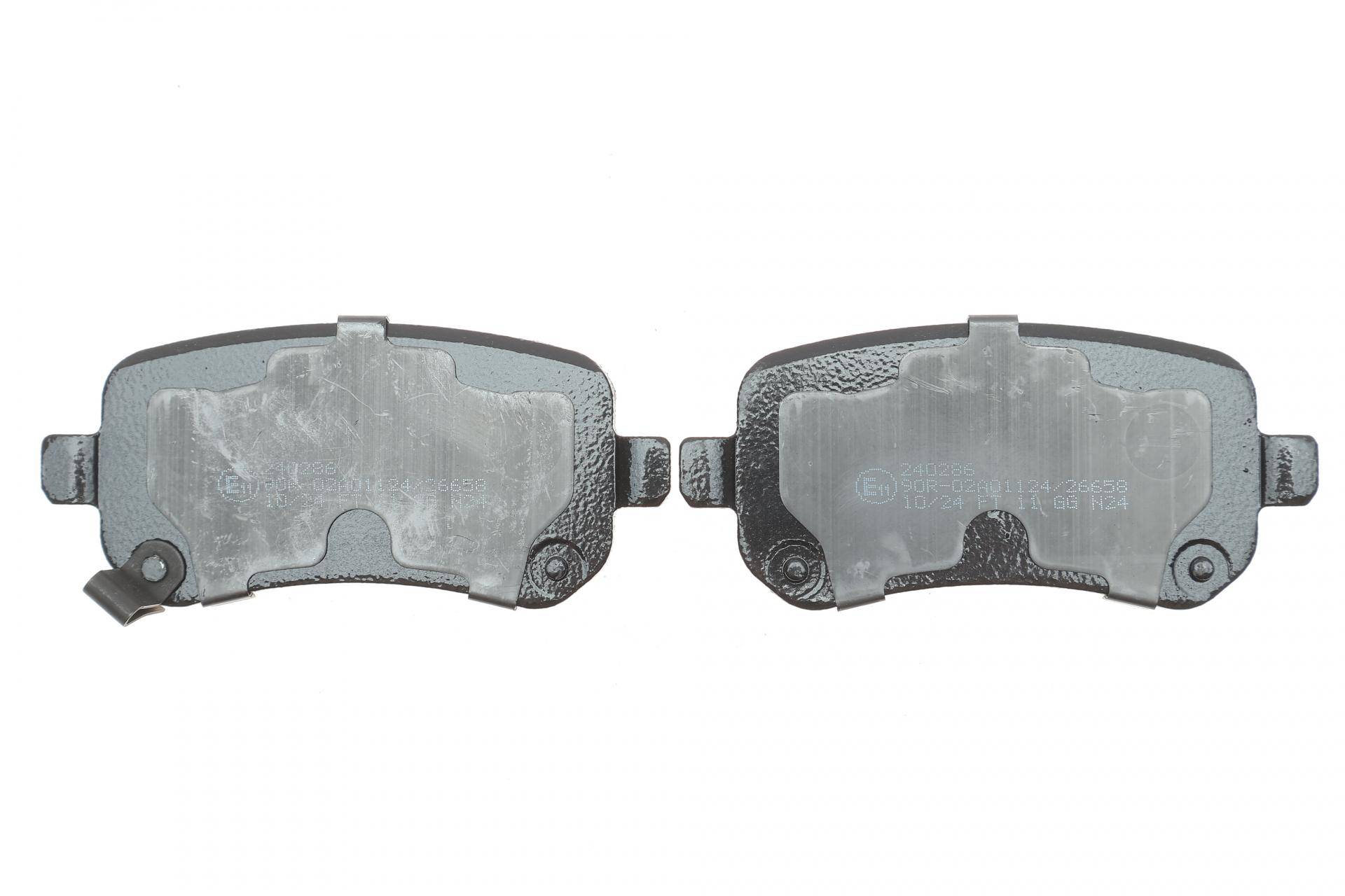Колодки гальмівні (задні) VW Routan 08-13/Chrysler Grand Voyager 07-/Dodge Journey 08-