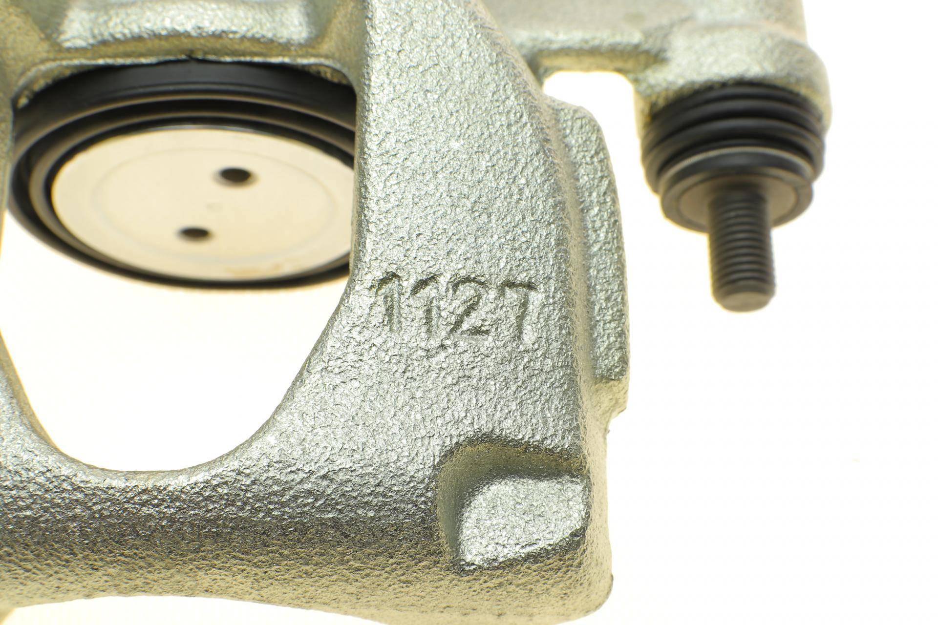 Супорт гальмівний (задній) (R) Renault Master 2.3dCi 10- (48mm) Brembo