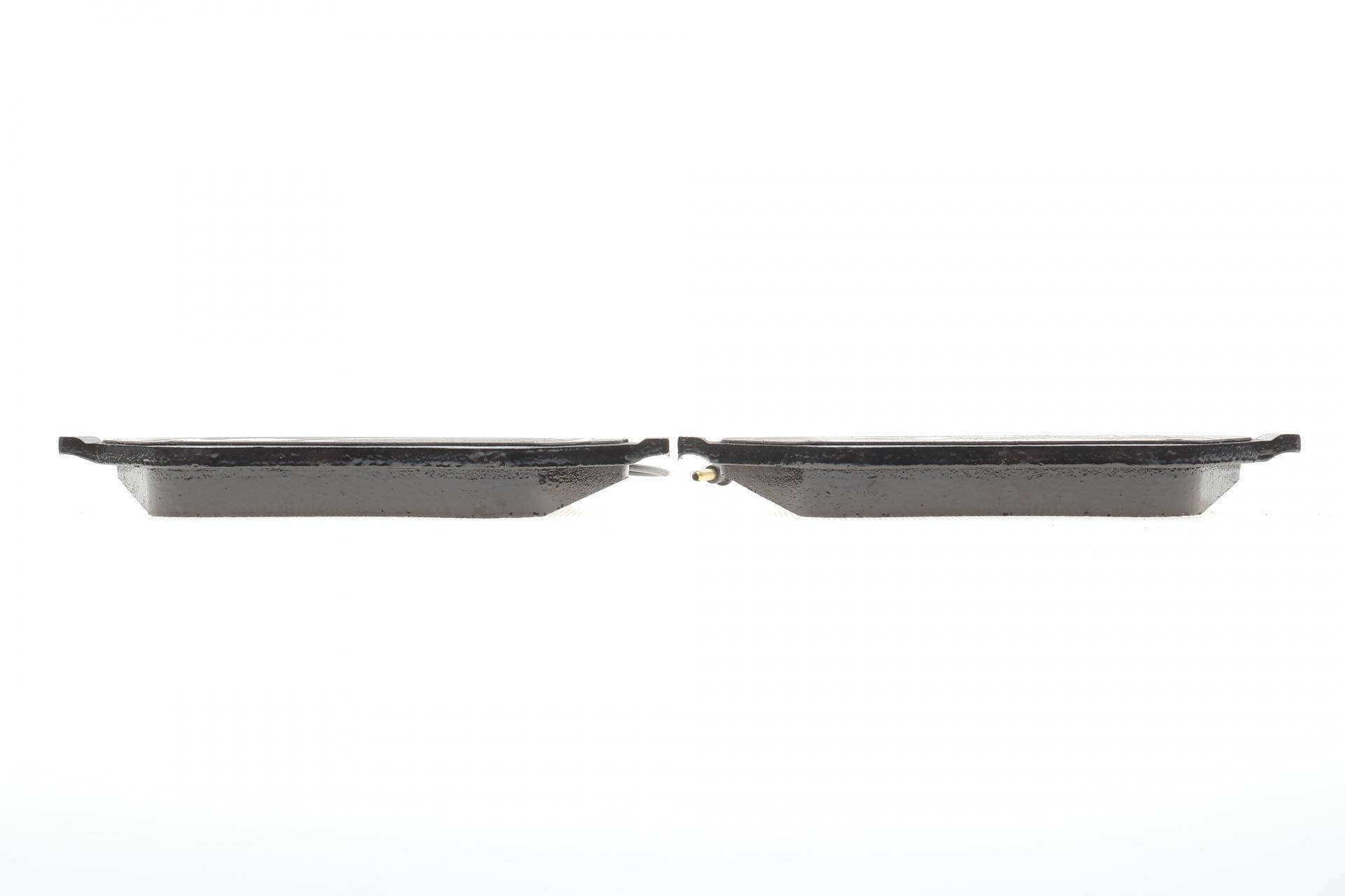 Колодки гальмівні (передні) Citroen C5 08-/C6 05-12/Peugeot 407 04-10/607 00-11 (+датчики)