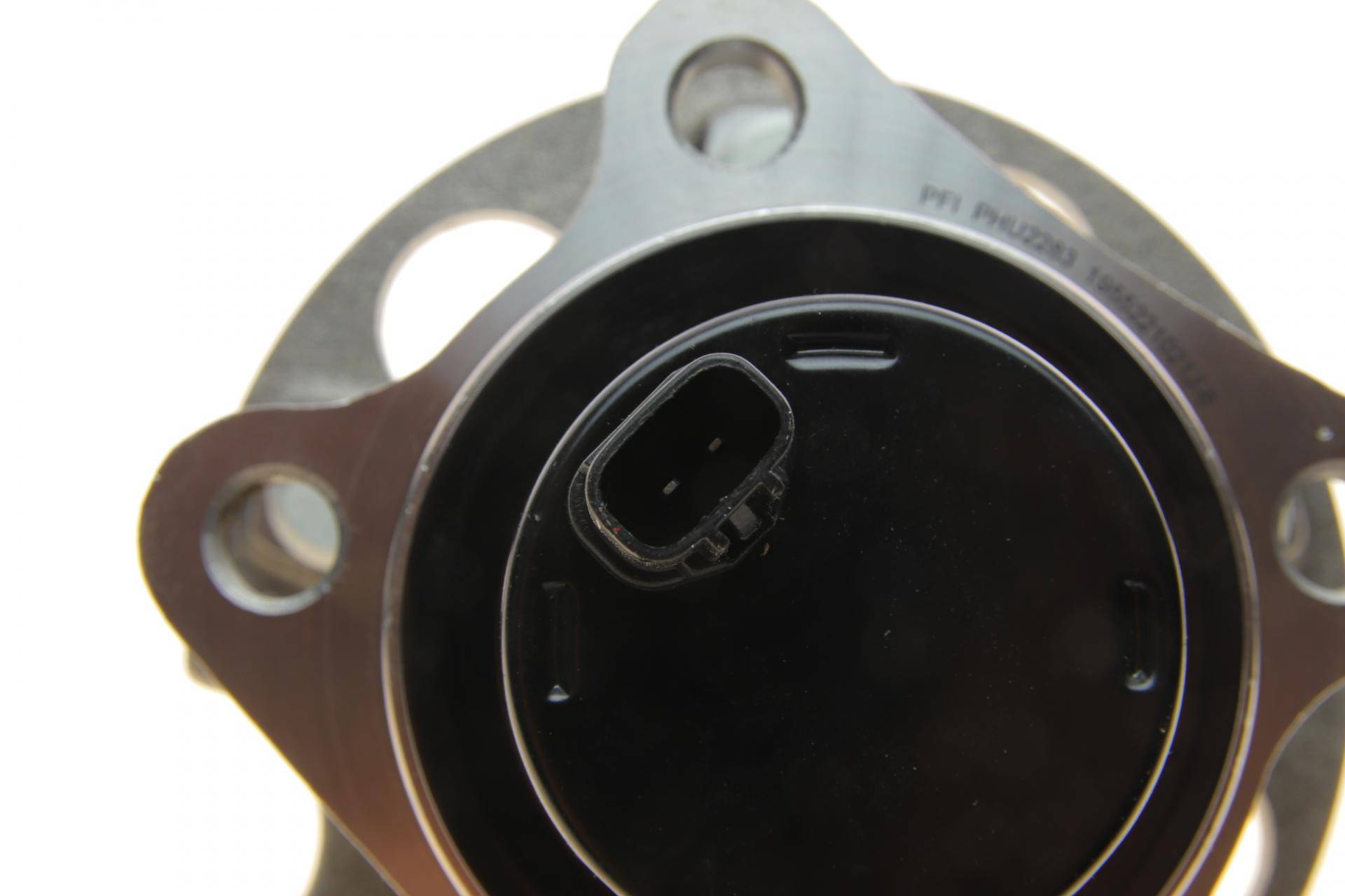 Підшипник маточини (задньої) Lexus RX 04-09 (+ABS) (R)