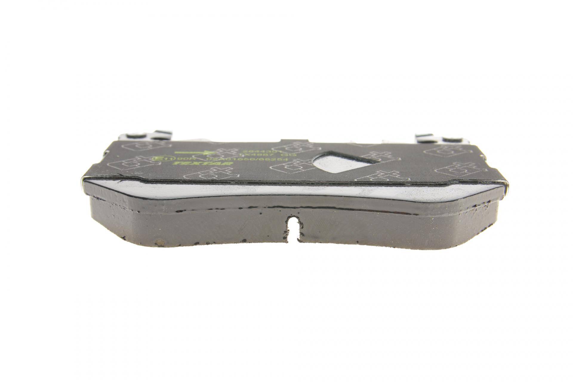 Колодки гальмівні (передні) MB S-class (W223) 20- (Brembo)
