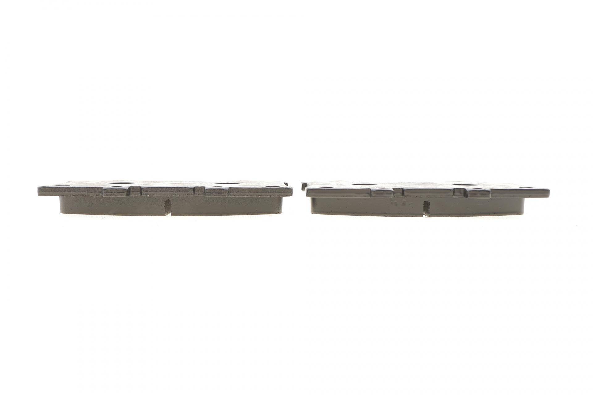 Колодки гальмівні (передні) Lexus LX/Toyota Land Cruiser 300 3.3/3.4 21- (Advics)