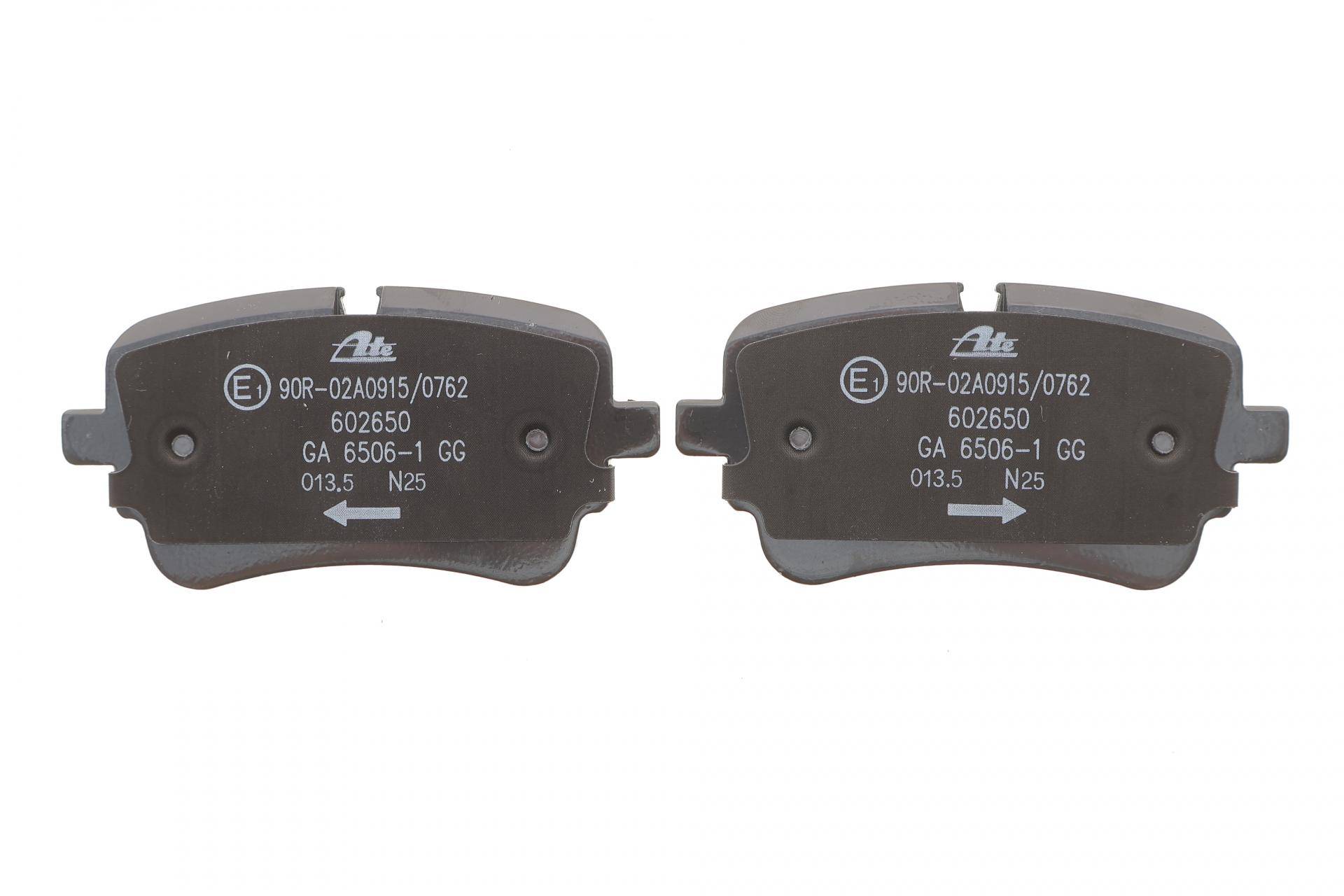 Колодки тормозные (задние) Audi A6/A7/A8/Q7/Q8/VW Touareg 18-  (TRW)