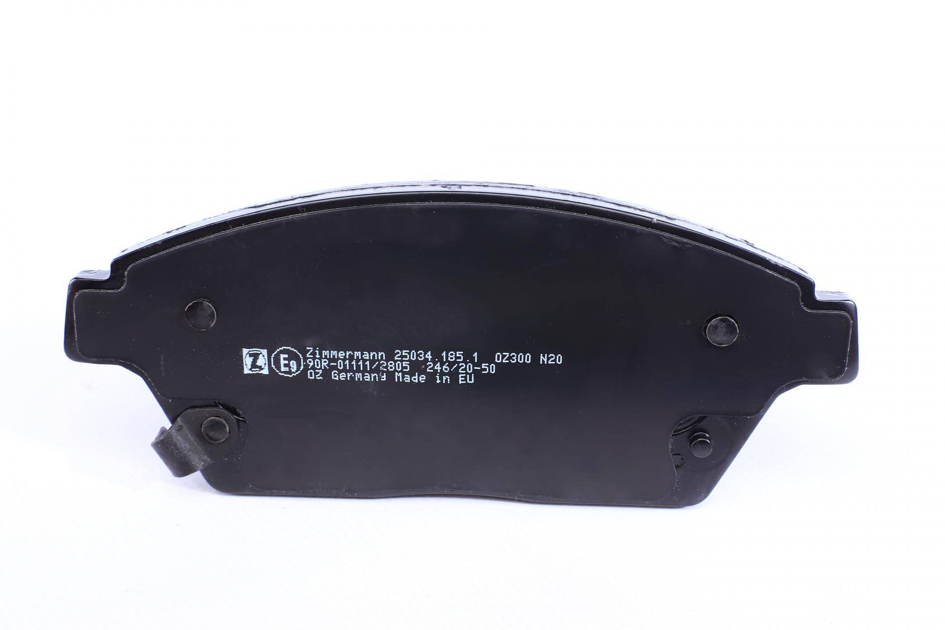 Колодки тормозные (передние) Opel Astra J/Chevrolet Cruze/Trax 09- (Bosch)