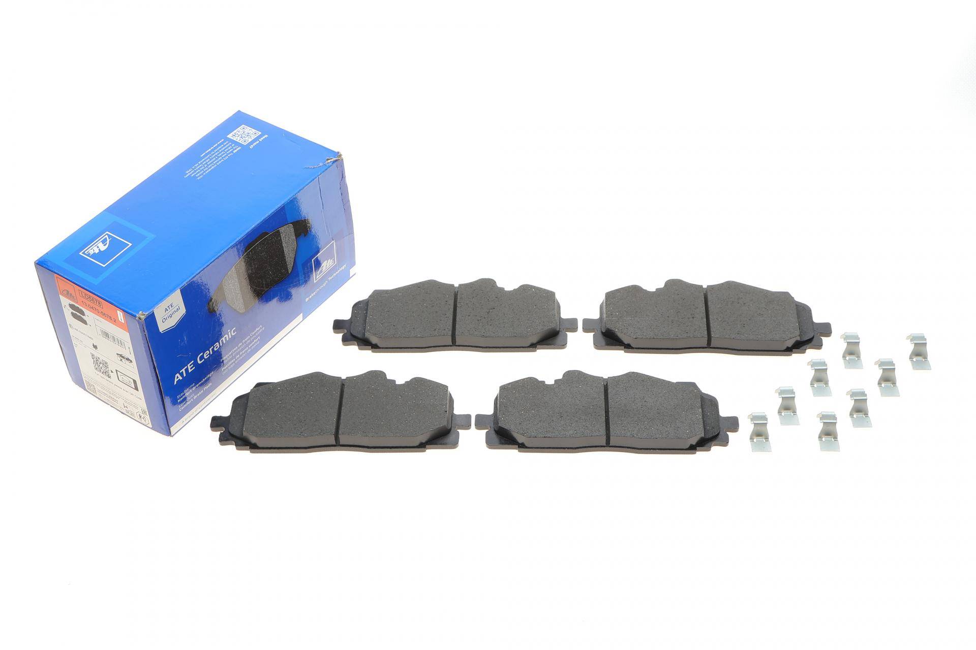 Колодки гальмівні (передні) Audi A4/A5/Q5/Q7 15-/ A6/A7/A8/Q3/Q8/VW Touareg 17- (Akebono) ATE Ceramic