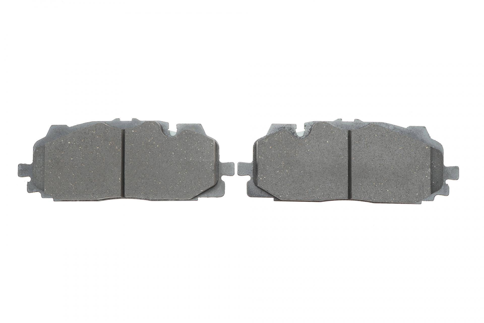 Колодки гальмівні (передні) Audi A4/A5/Q5/Q7 15-/ A6/A7/A8/Q3/Q8/VW Touareg 17- (Akebono) ATE Ceramic