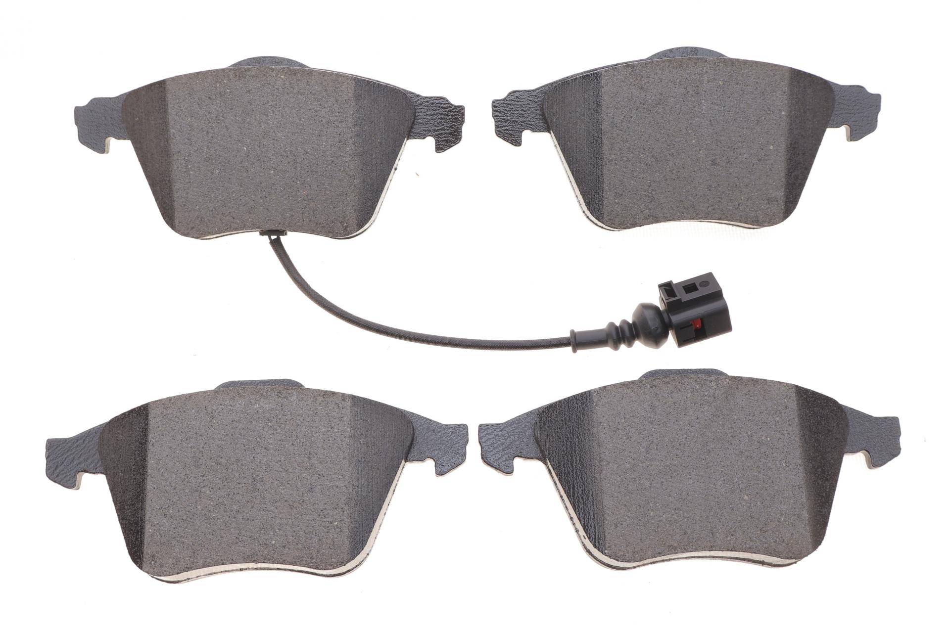 Колодки тормозные (передние) Audi A3/TT/VW Golf VI/Scirocco III 08-14 (+датчик)