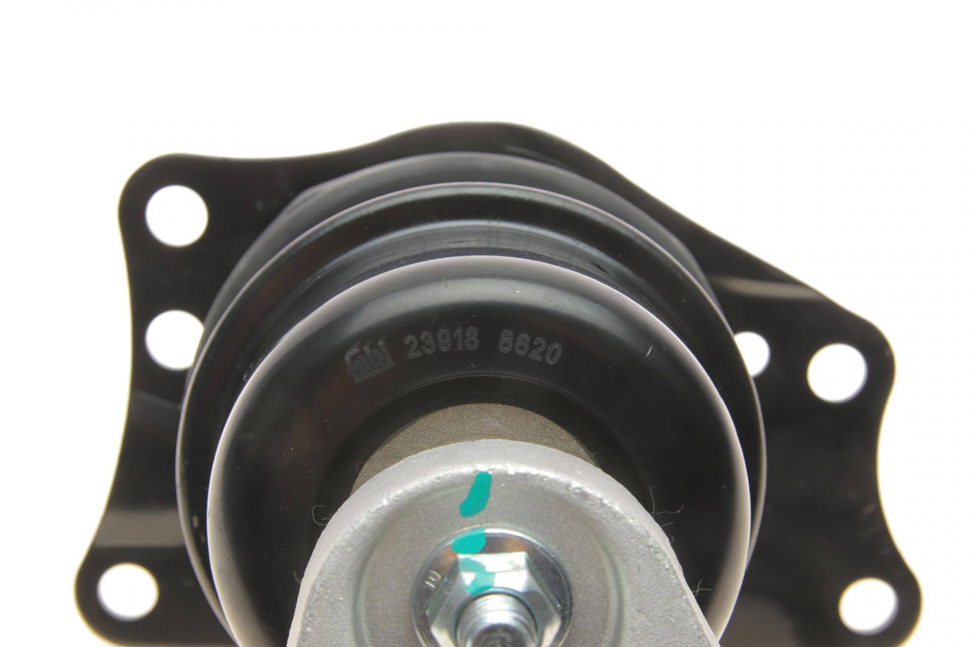 Подушка двигуна (R) Skoda Roomster/ Fabia/ VW Polo -15