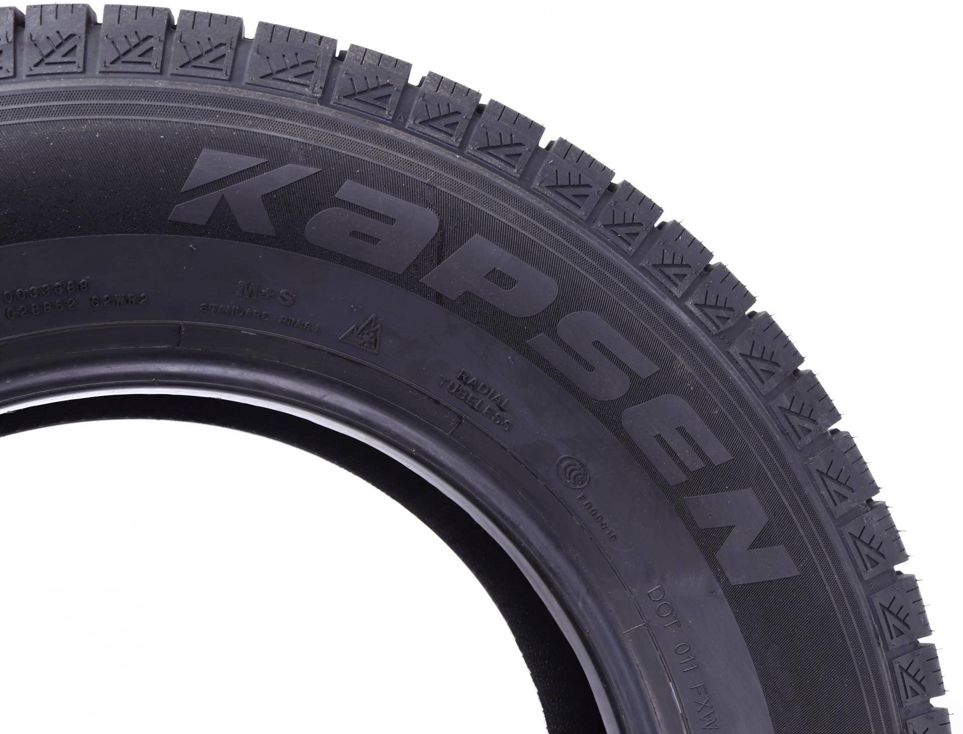 Шина AW11 205/70 R15C 106/104S (зимняя)
