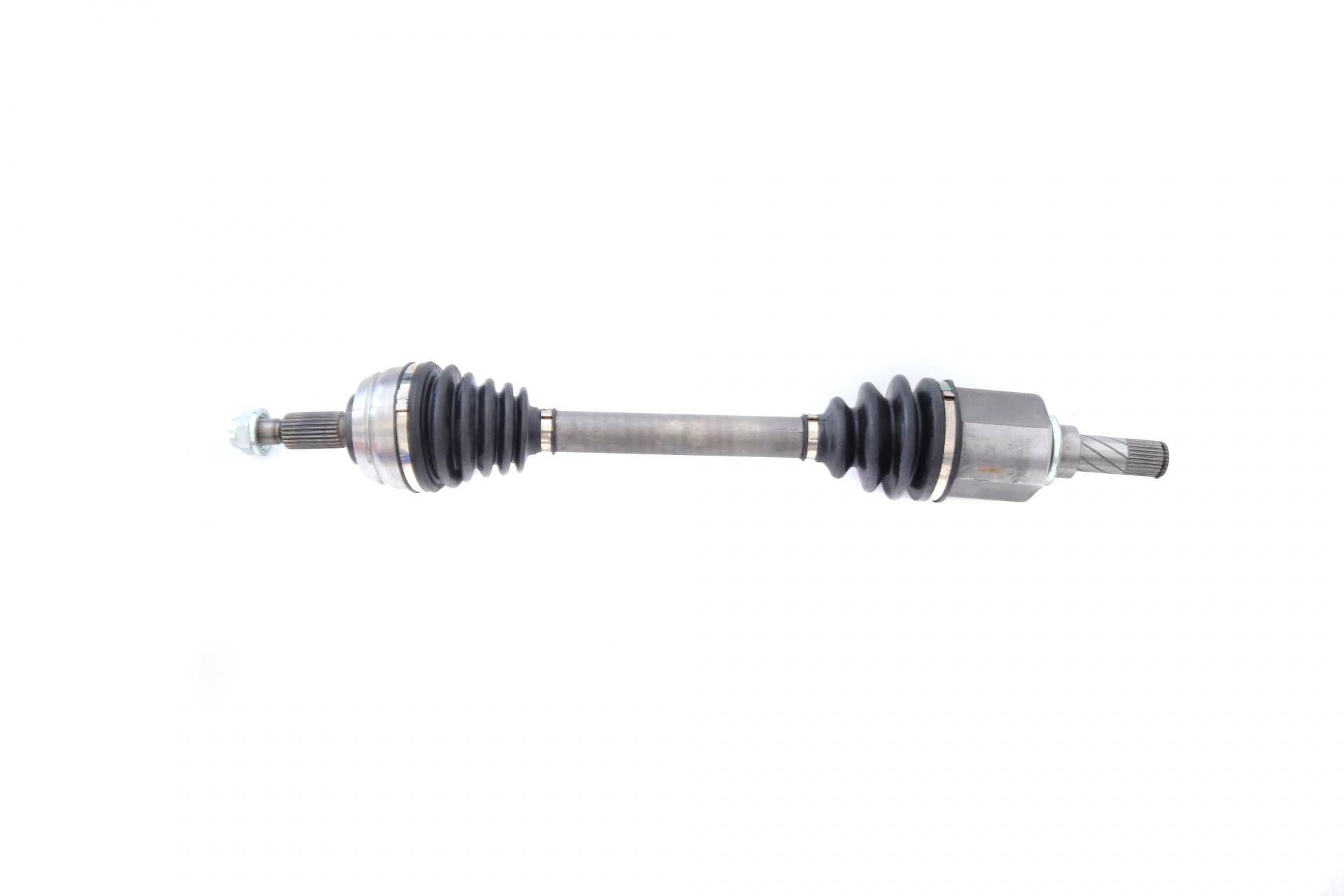 Піввісь Renault Duster 1.5dCi/2.0 4x4 11- (25x27x652)
