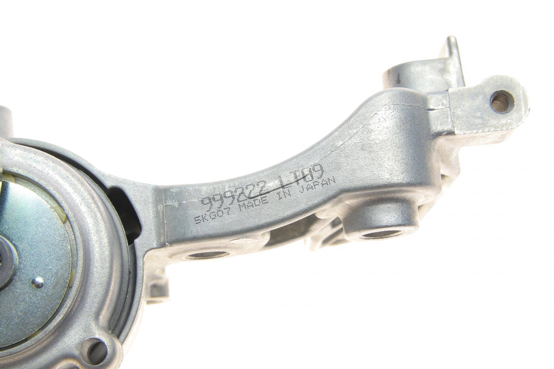 Натяжитель ремня генератора Toyota Land Cruiser 4.0 03-