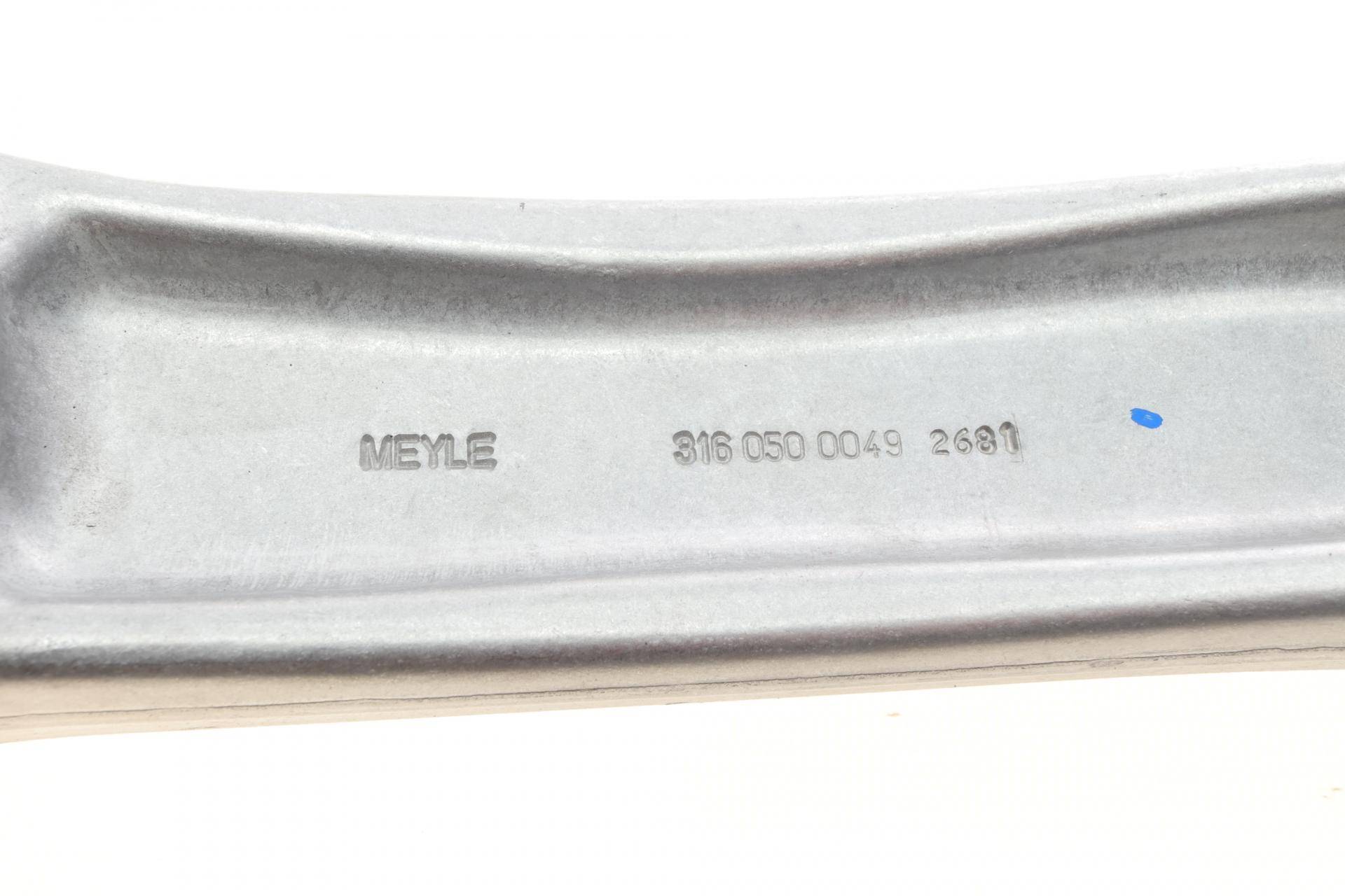 Важіль підвіски (передній/знизу/ззаду) (R) BMW 5 (F10/F18)/6 (F12/F13) 09-18