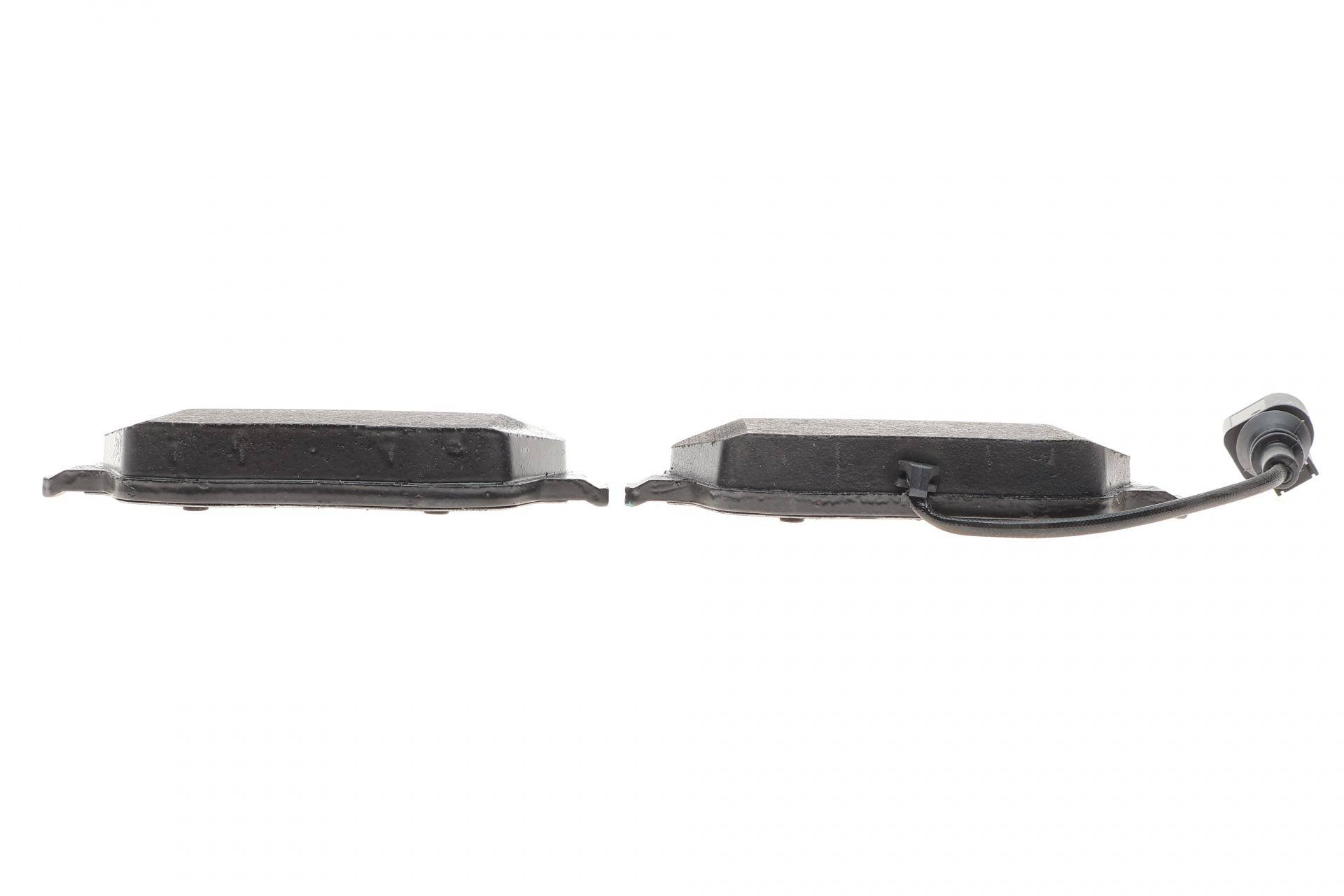 Колодки гальмівні (передні) Seat Ibiza/VW Polo 01-09/Skoda Fabia 99-14/Roomster 06-15 (+датчик)