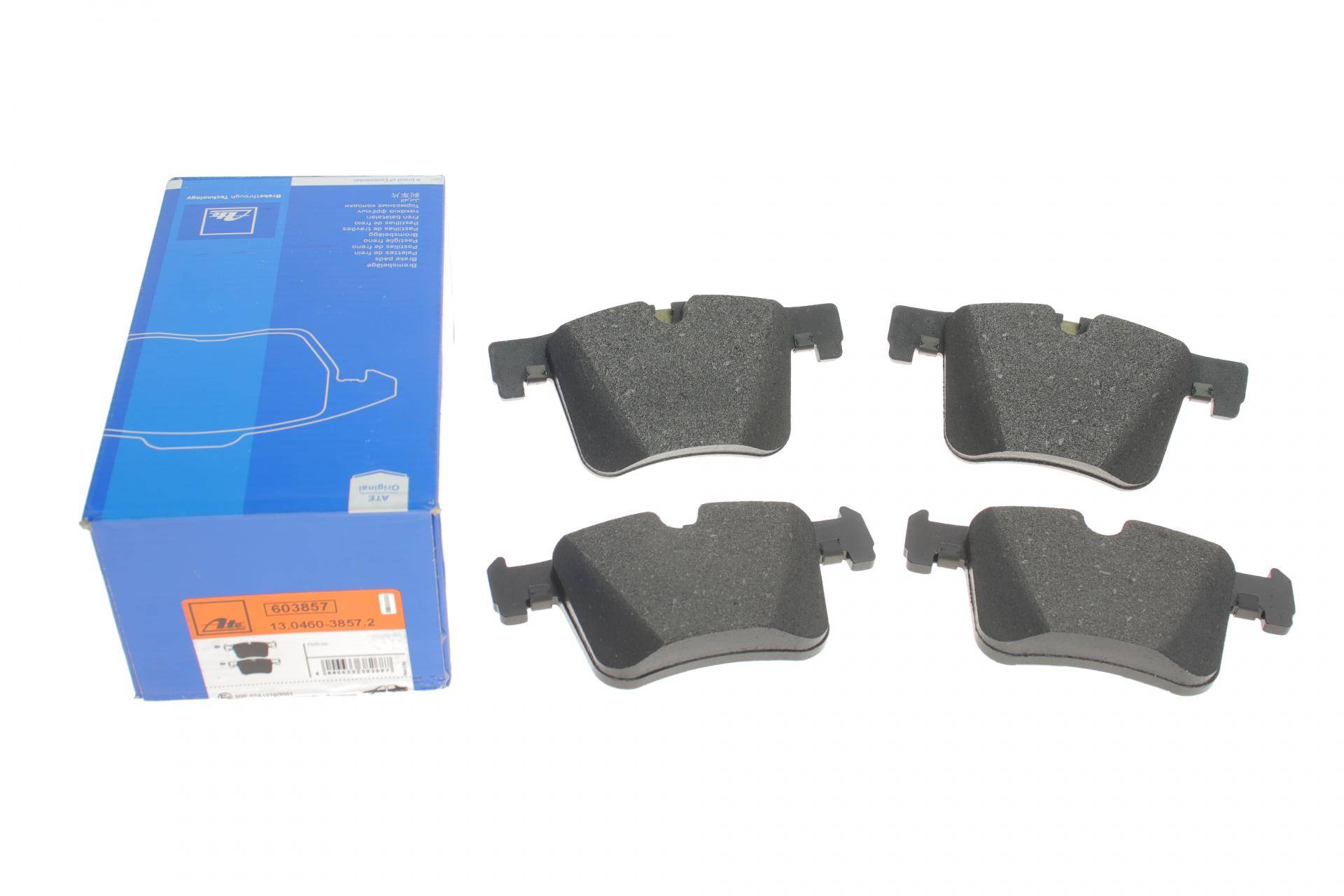 Колодки гальмівні (передні) BMW 1 (F20)/2 (F22)/3 (F30)/4 (F32)/ X3 (F25) 11- (Bosch)