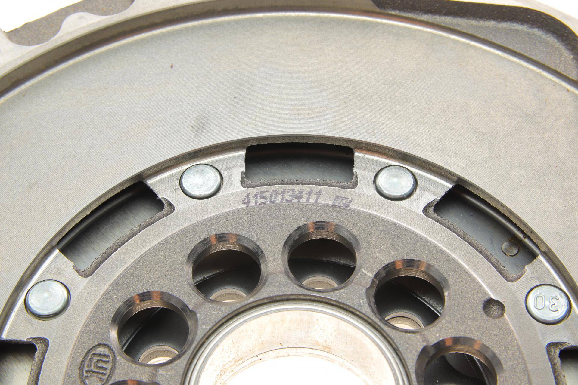 Демпфер зчеплення Volvo C30/C70/S40/S60/S80/V40/V50/V70 95-12