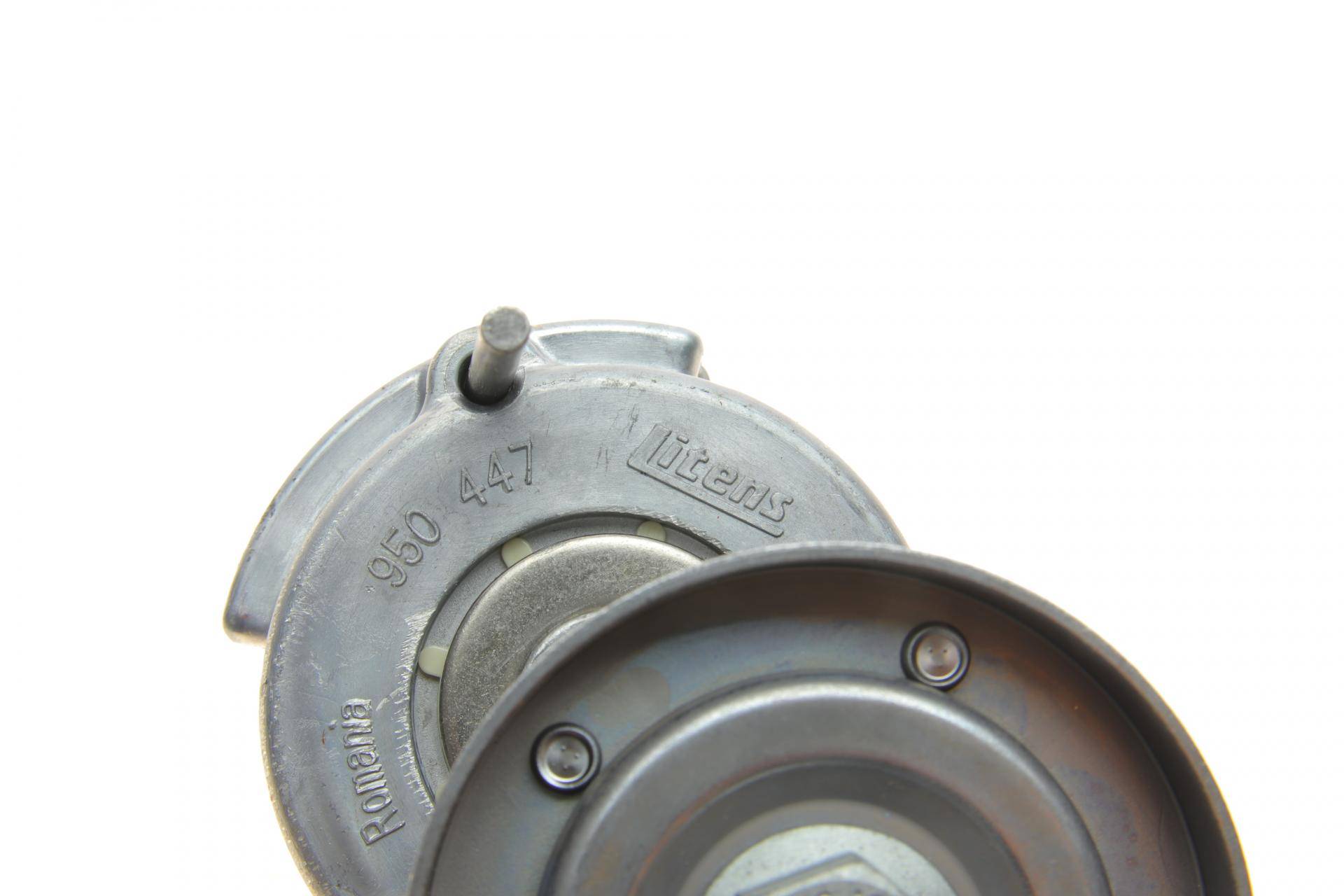 Натяжитель ремня генератора VW Caddy III/Golf V-VI/Passat B6/B7 1.2-1.6 02- (64x24)