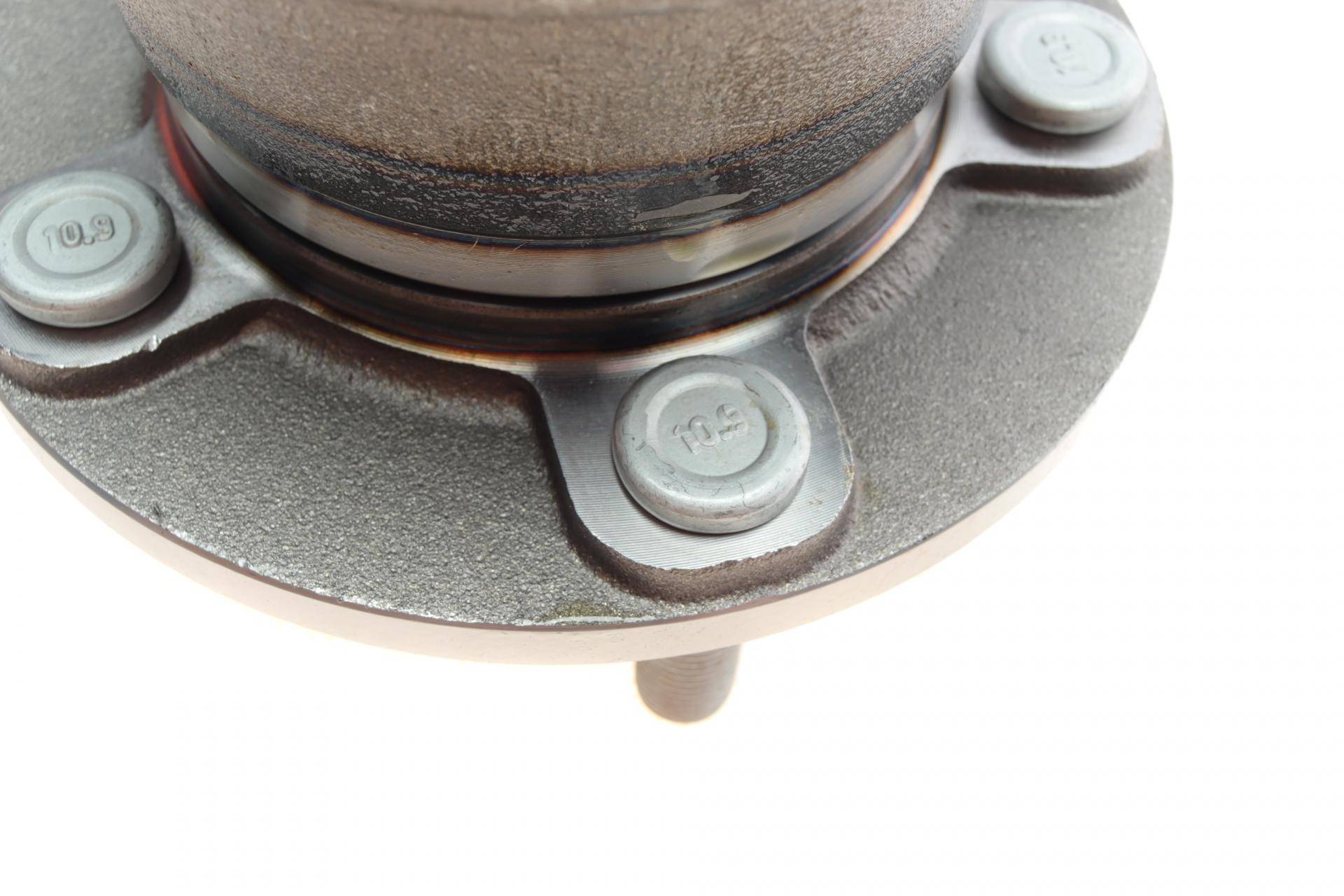 Підшипник маточини (задньої) Ford Kuga 1.5/1.6/2.0D 13-