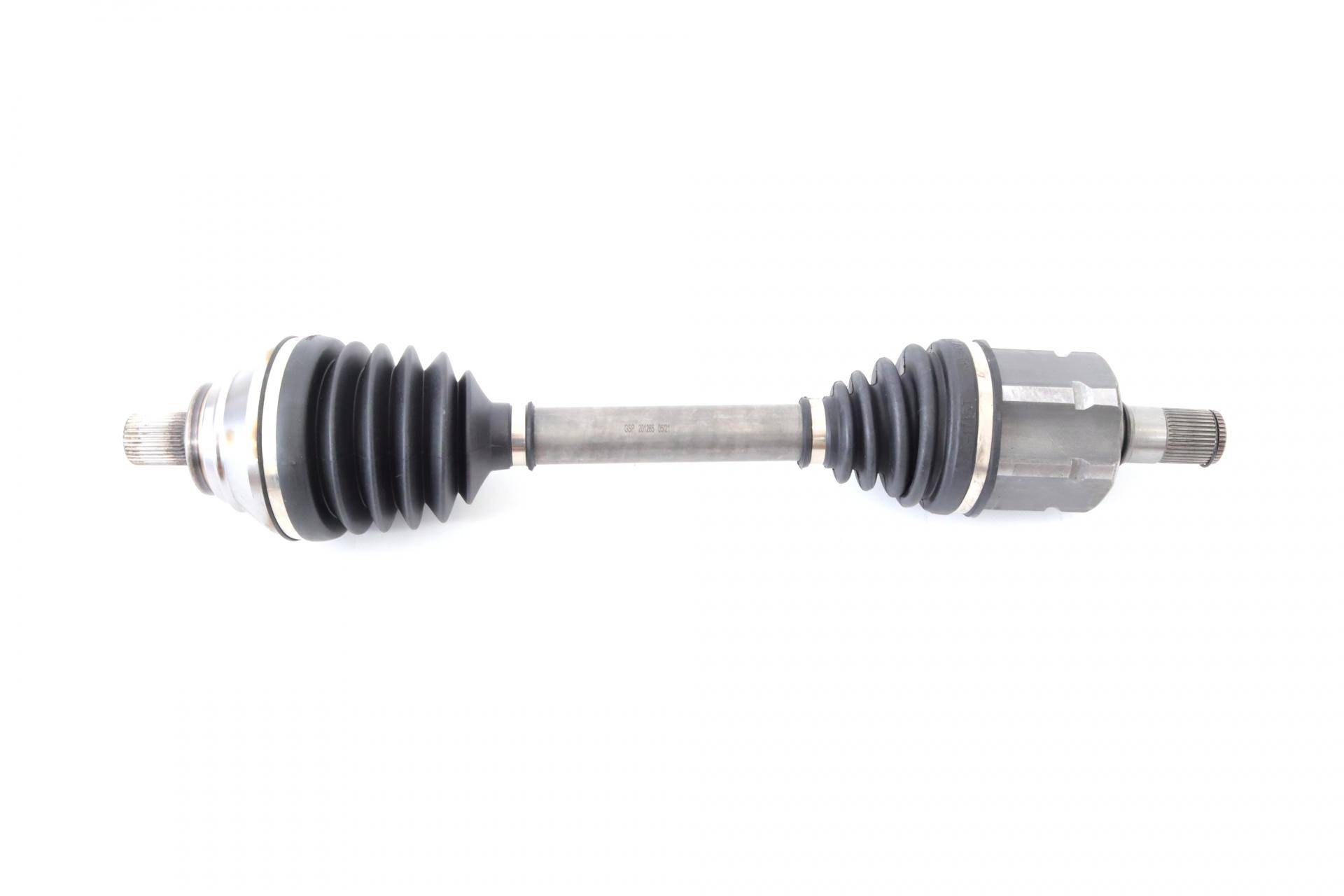 Піввісь (передня) VW Tiguan 4motion 2.0 D 07-18 (L) (36xx37x557)