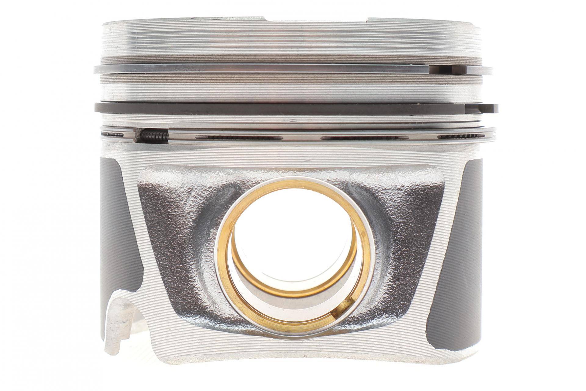 Поршень Skoda Octavia II/VW Golf V/Jeta III 2.0TDI 03- (81.51mm/+0.50)