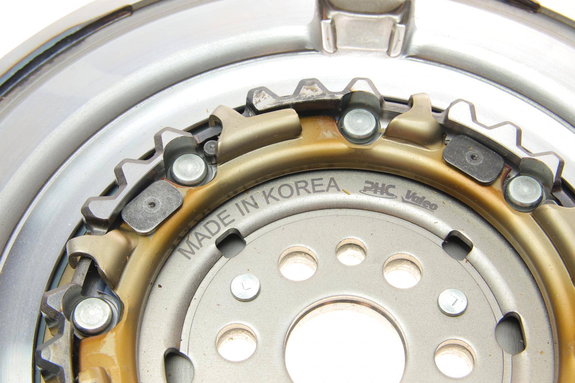 Демпфер зчеплення Hyundai i30 1.6 GDI 11-