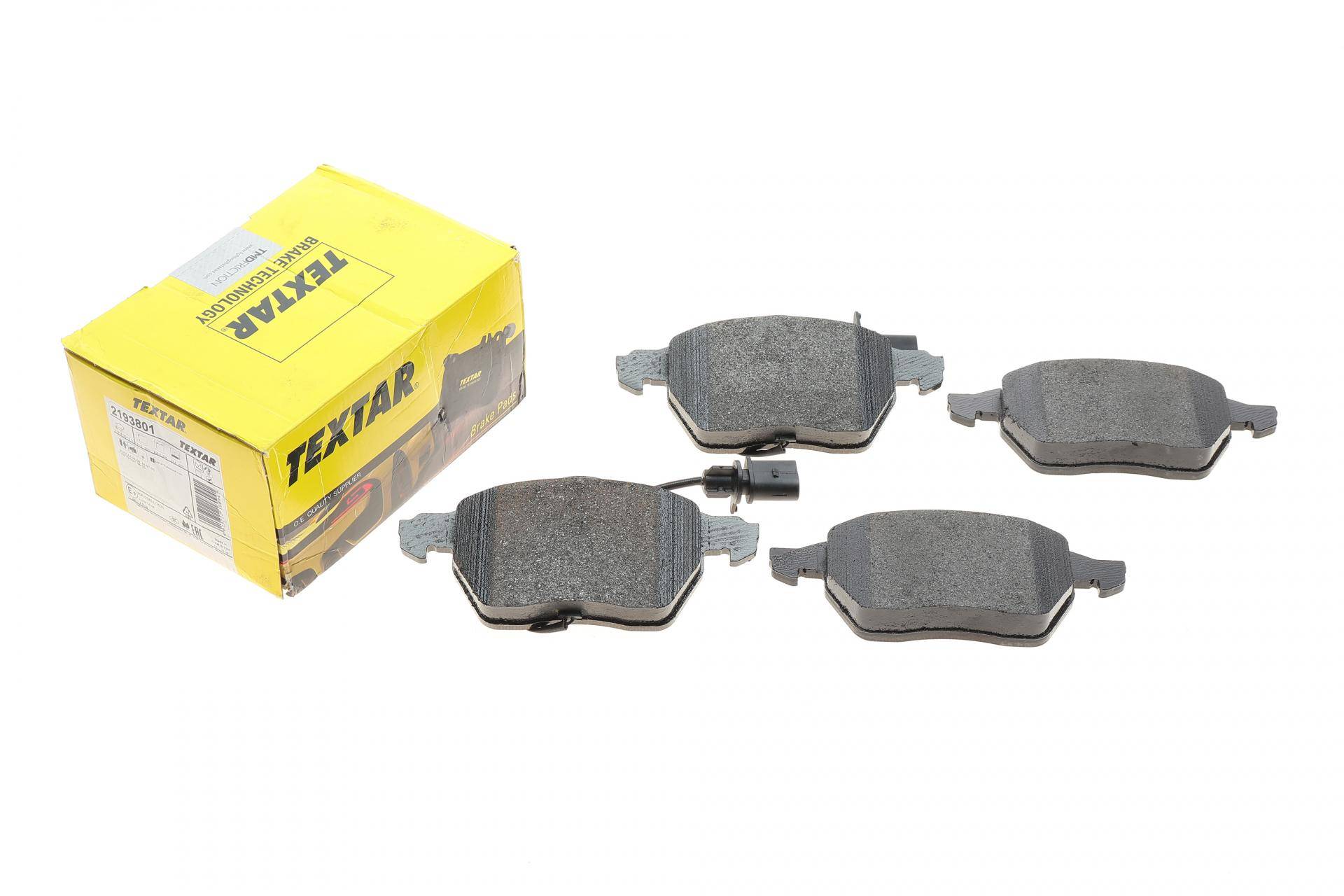Колодки тормозные (передние) Audi A4/A6/VW Passat 96-05 (Teves) Q+ (с датчиками)