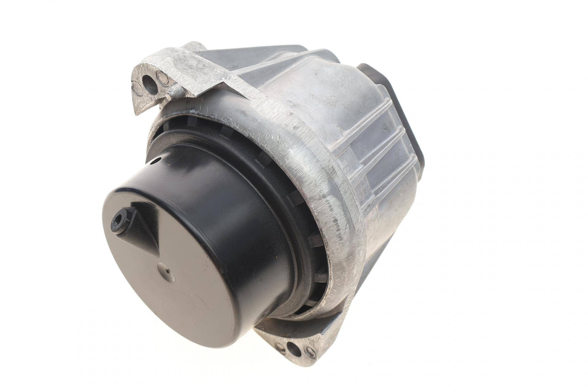 Подушка двигуна (передня) BMW 1 (E81/E88)/3 (E90/E91/E92/E93)/X1 (E84) 1.6/2.0/2.0D 04-15 N43/N45