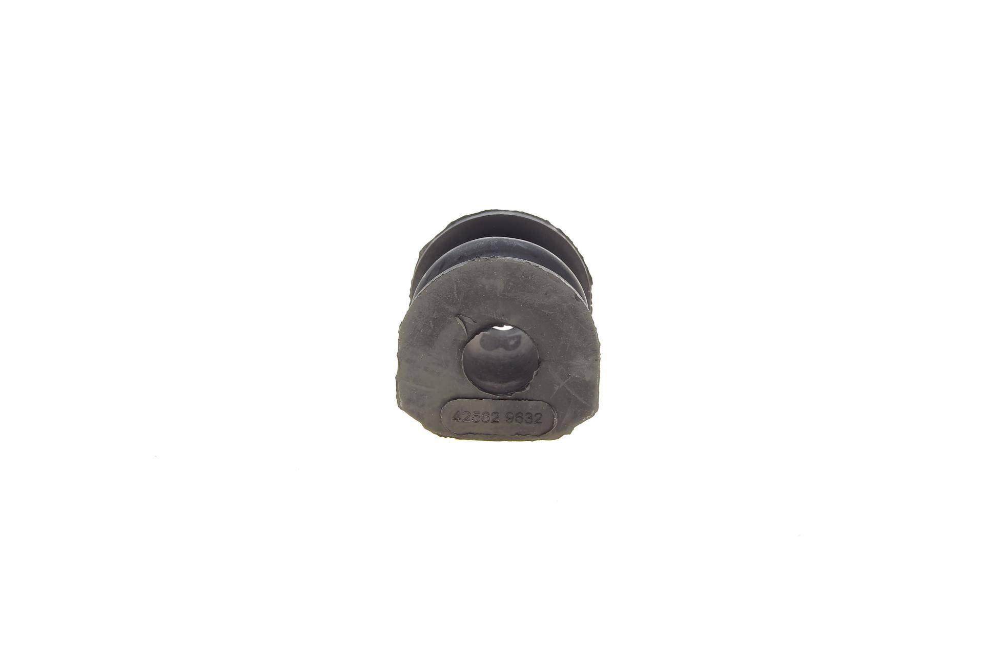 Втулка стабилизатора (заднего) Nissan Qashqai/X-Trail 06- (d=18mm)