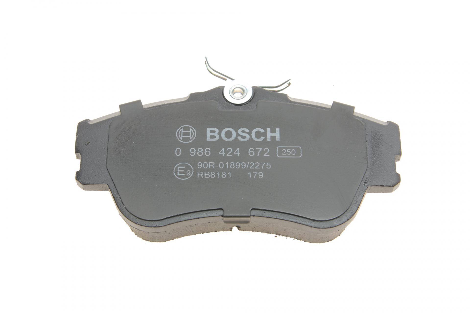 Колодки гальмівні (передні) VW T4 1.9-2.5TDI (Lucas) (з датчиком)