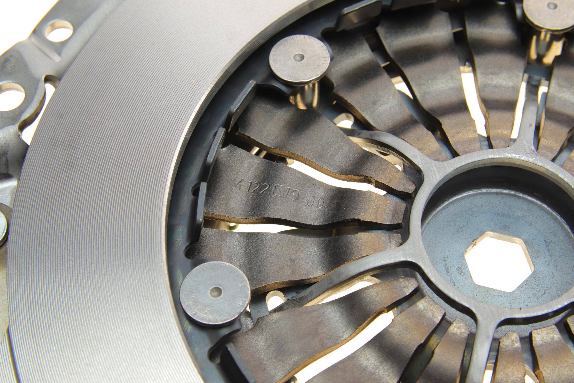 Демпфер + комплект зчеплення BMW 3 (E90) 318i/320i/si N45/N46, 04-06
