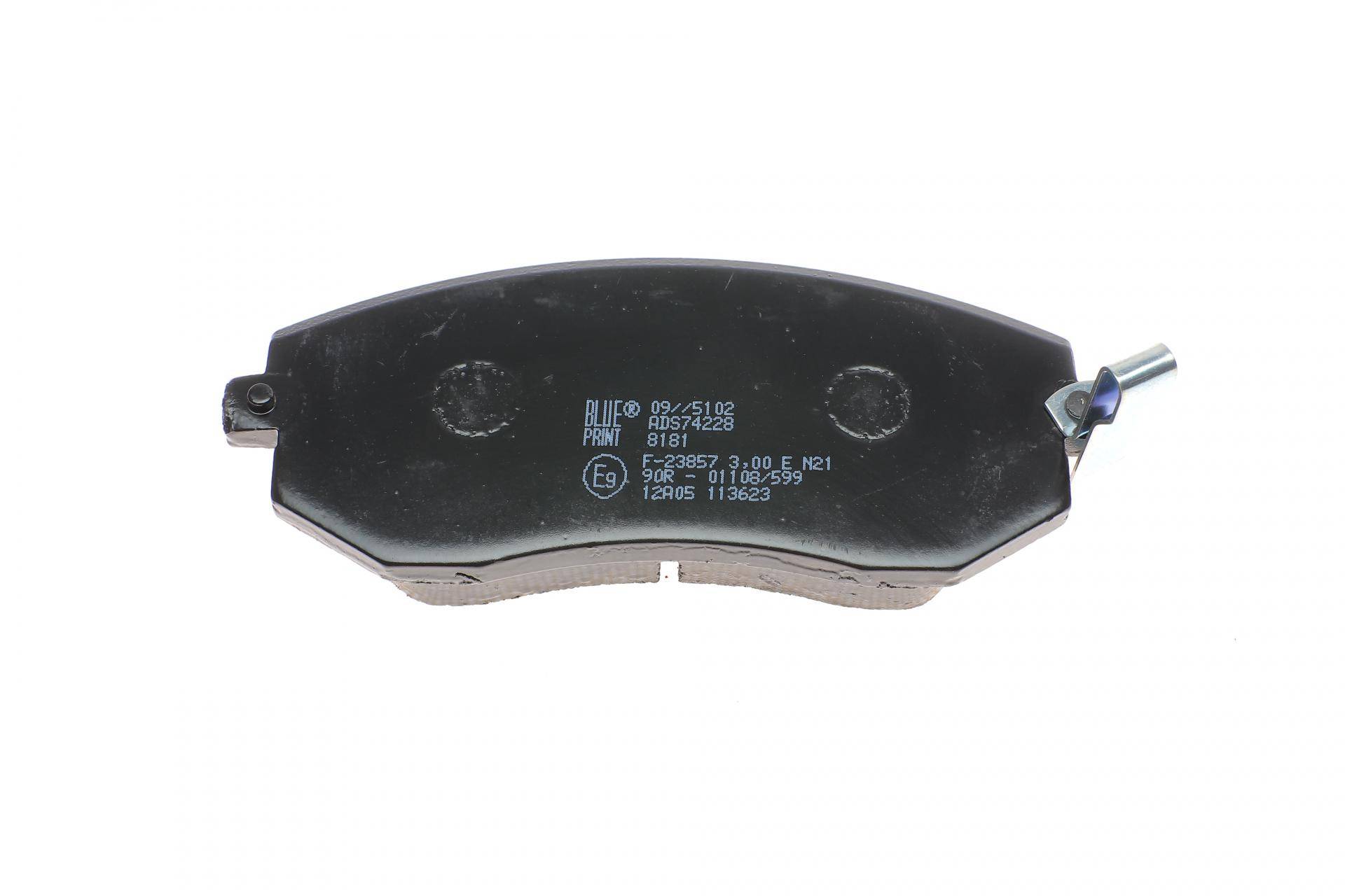 Колодки гальмівні (передні) Subaru Forester 02-/Impreza 00-13/Legacy 98-15/Outback 1.5-2.5 98-15