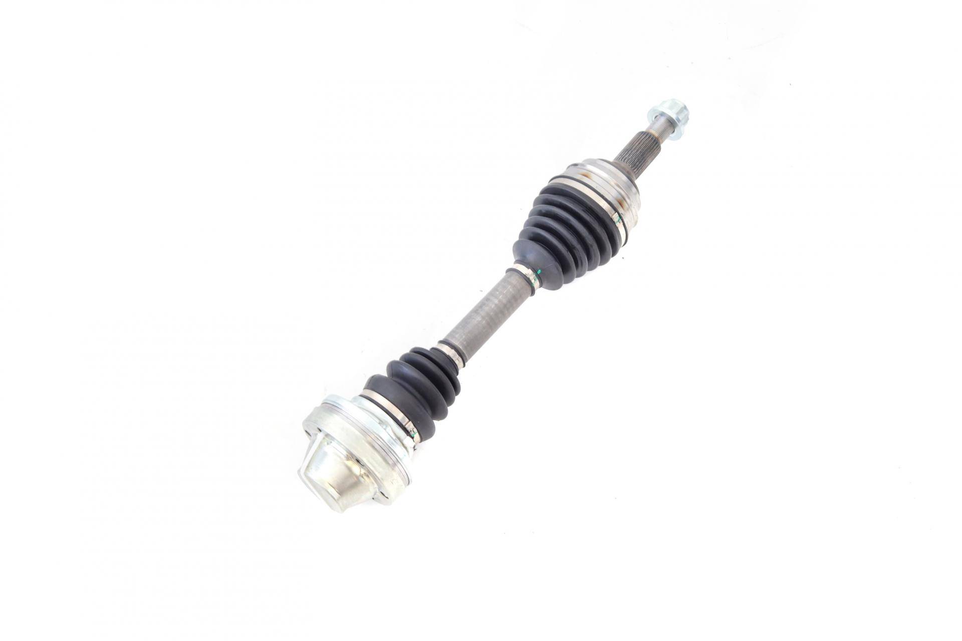 Піввісь (передня) VW Touareg/Audi Q7 3.0-6.0 02-18 (30x64.4/525)