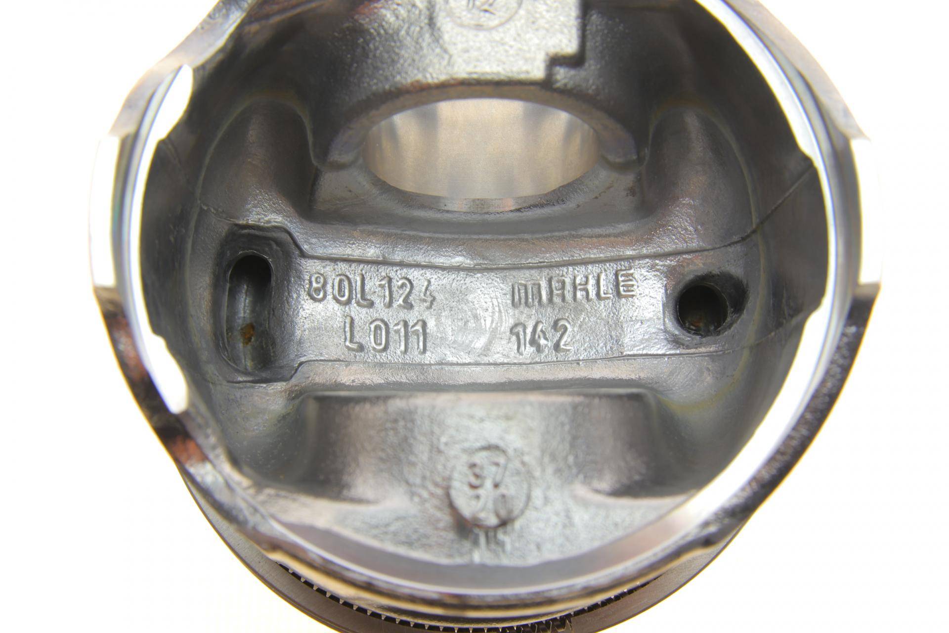 Поршень Renault Megane II/Laguna II 1.9dci 01-07 (80.01mm/STD)