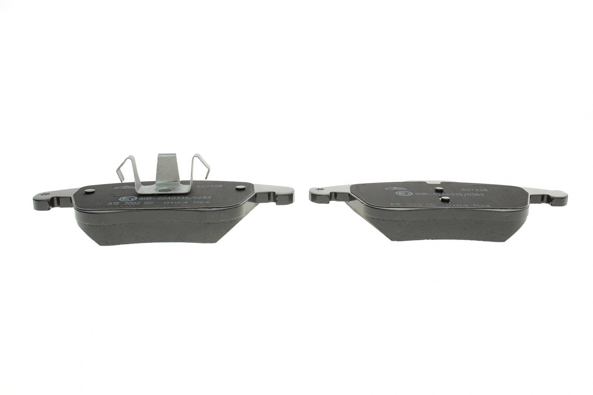 Колодки тормозные (передние) Ford Mondeo/Galaxy/S-Max/Volvo XC70/V70/S80 07-16/V60/S60/Land Rover 11