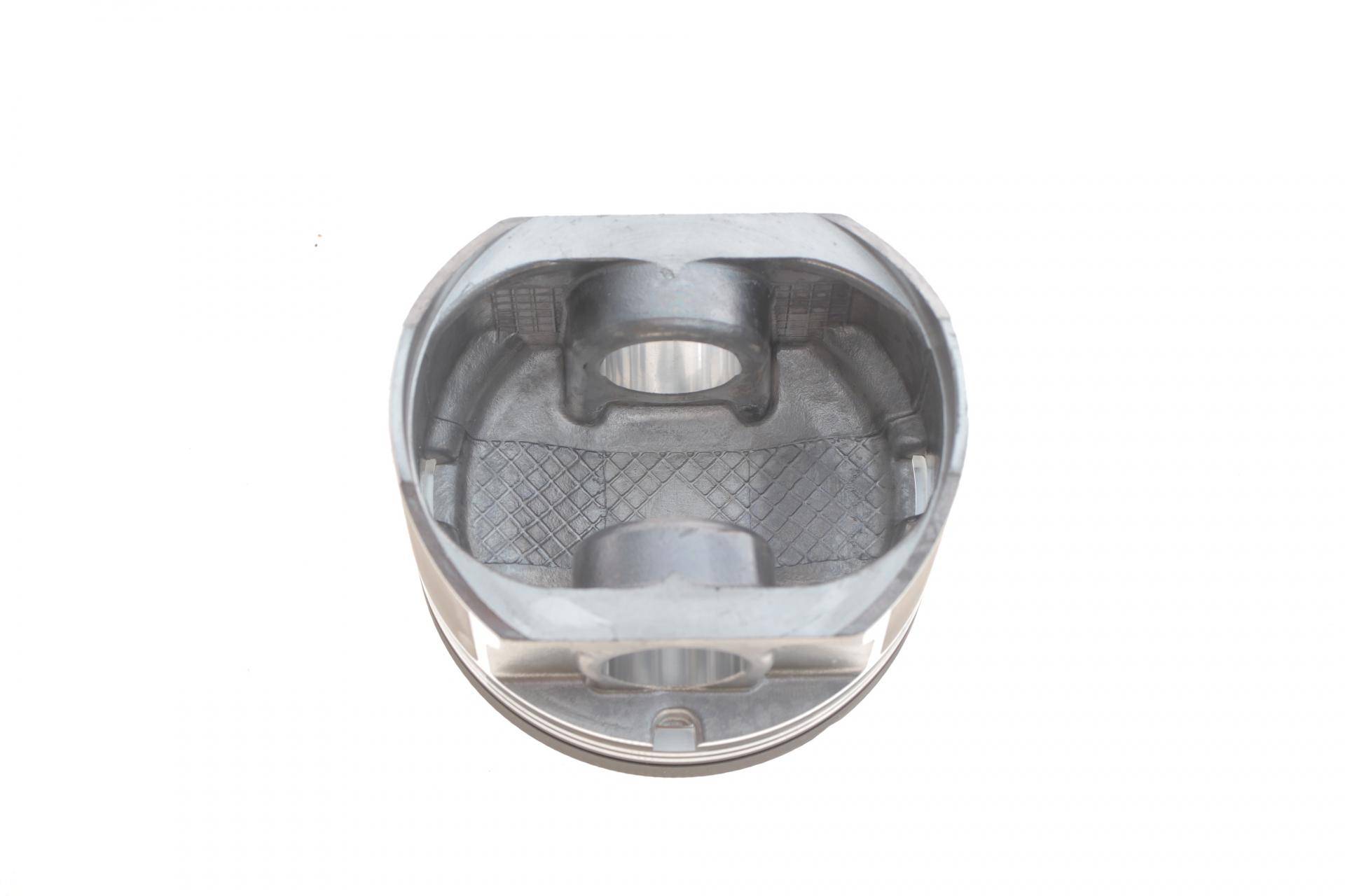 Поршень Dacia Duster/Logan/Sandero/Renault Clio/Kangoo/Megane 1.6 16V 98- (79.50mm/STD) (к-кт 4 шт)