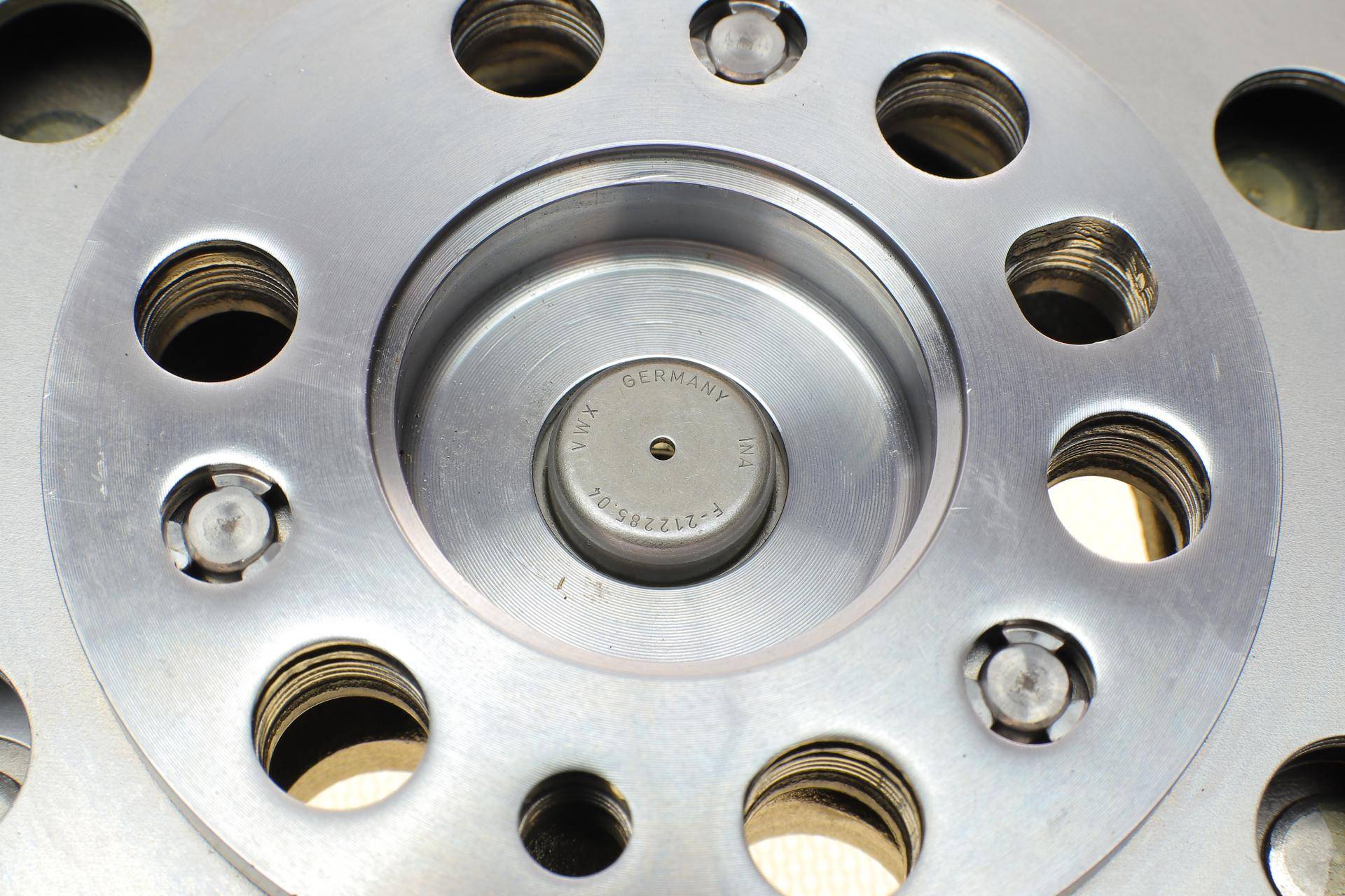 Демпфер зчеплення BMW 1 (F20)/3 (F30/F80)/5 (F10)/X1 (E84) 11-, N20/N26