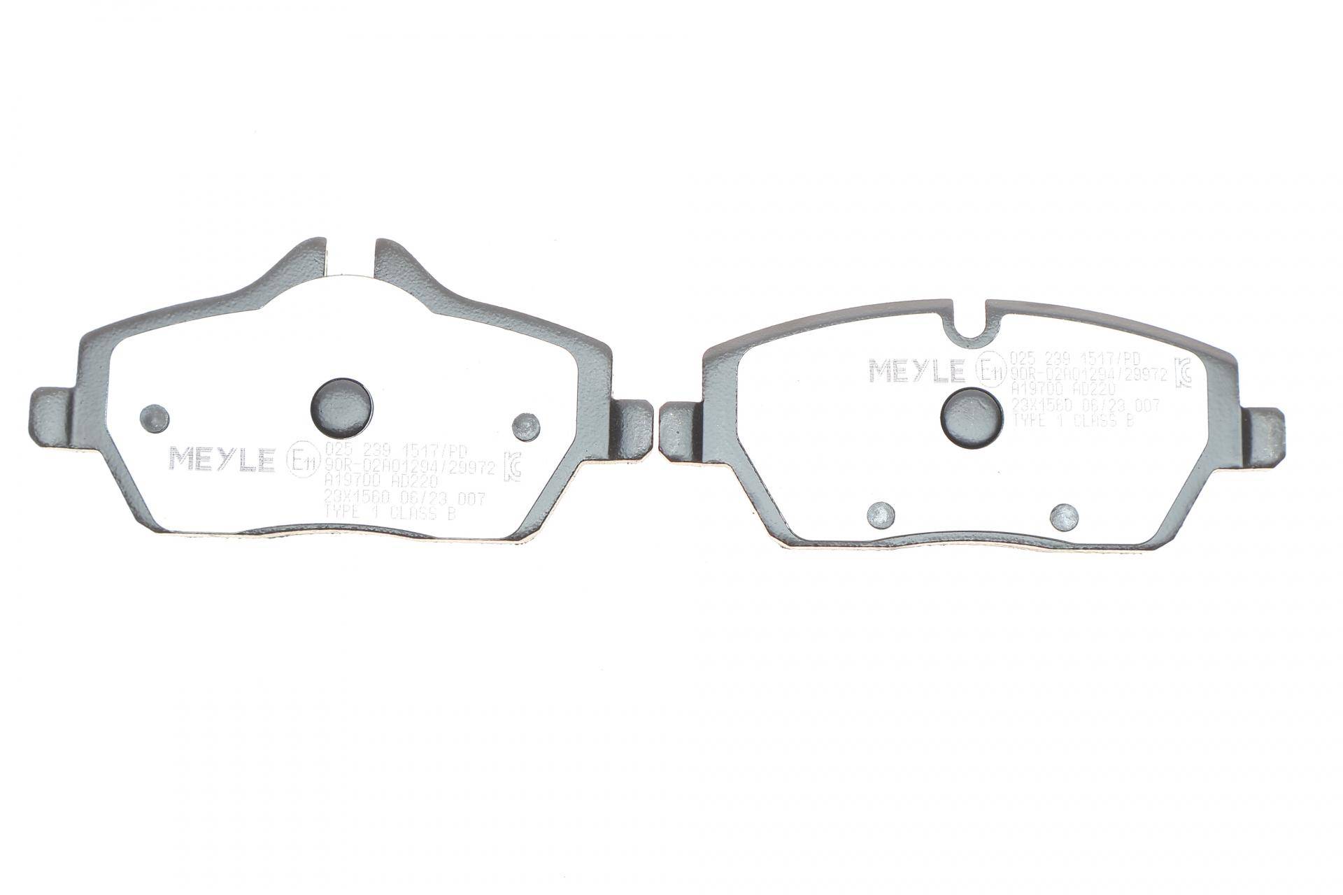 Колодки гальмівні (передні) BMW 1 (E81/E82/E87/E88) 04-13/2 (F45) 14-18 (PREMIUM)